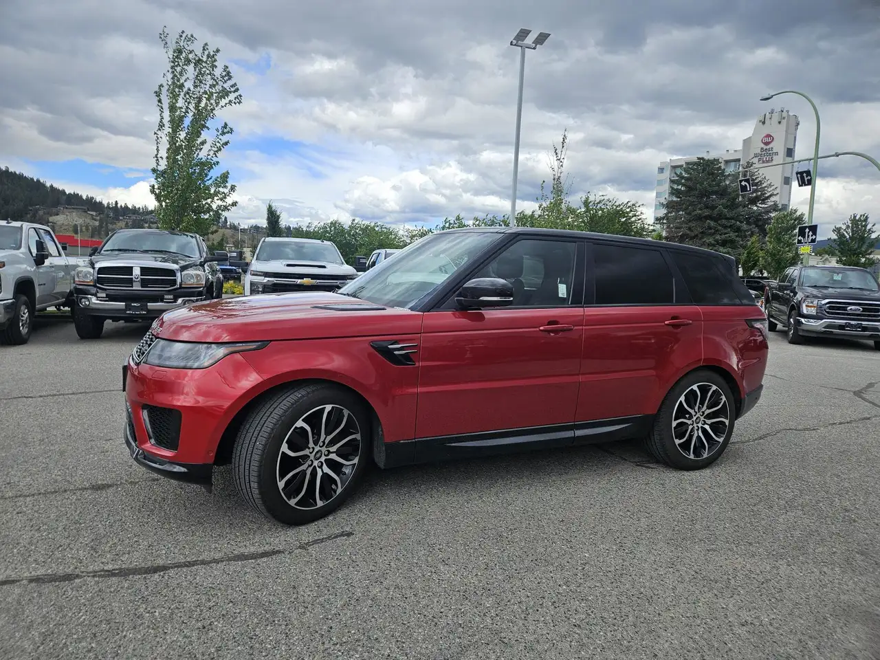 Land Rover Range Rover Sport снимка Land Rover Range Rover Sport