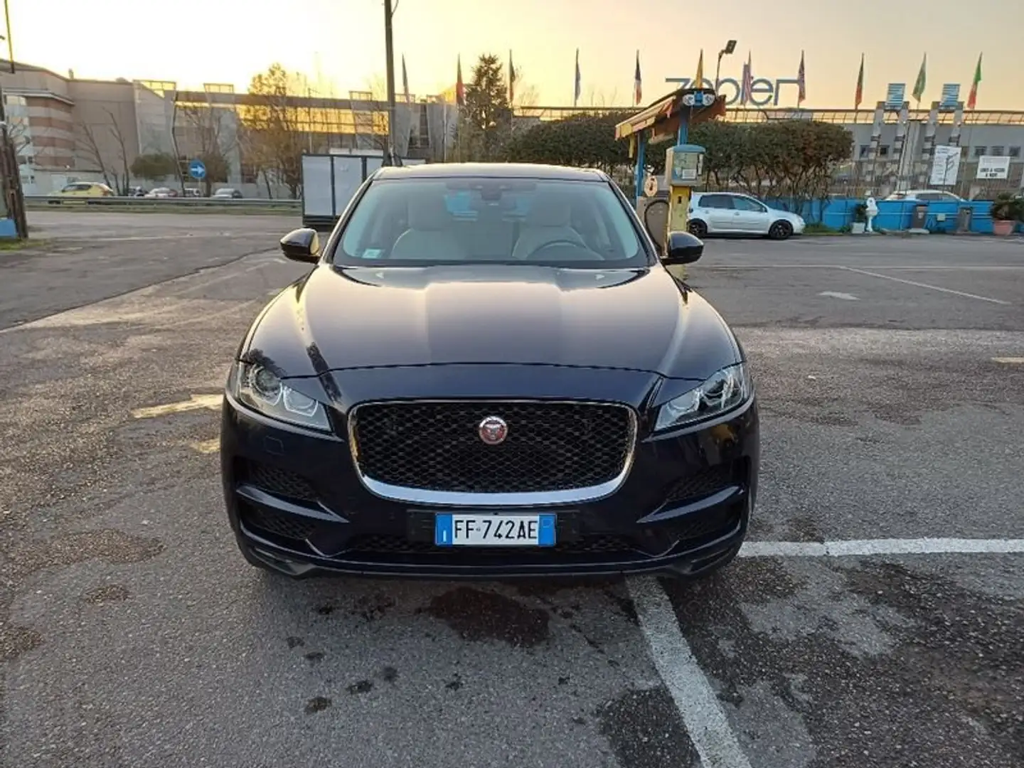 Jaguar F-Pace 2.0 D 180 CV AWD aut. Prestige Blu/Azzurro - 1
