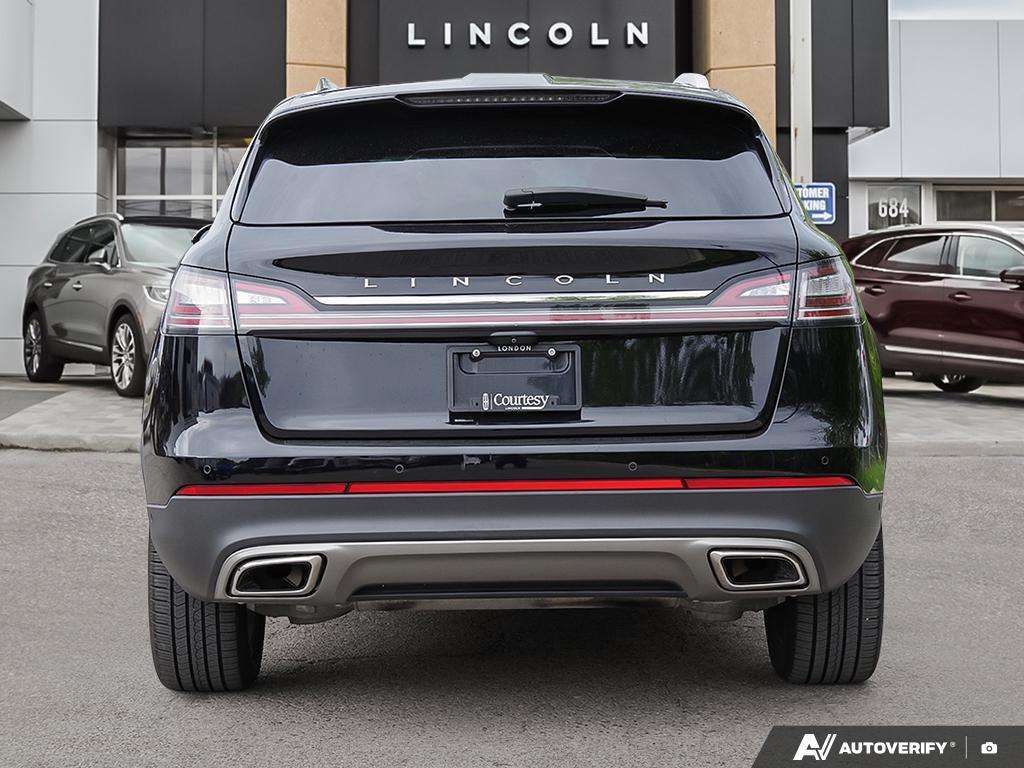 used 2023 Lincoln Nautilus car, priced at $33,876