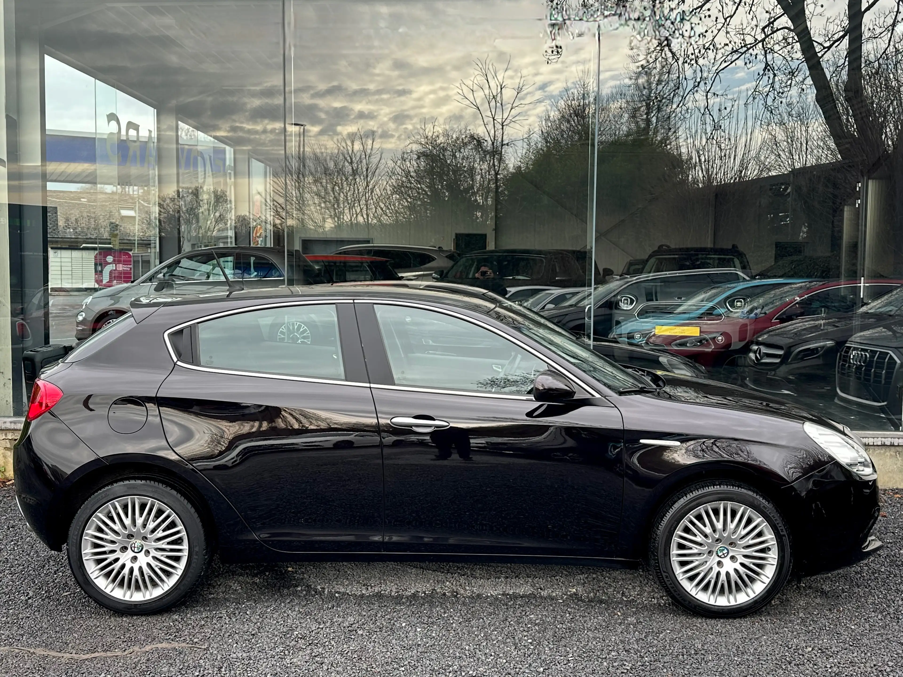 Alfa Romeo Giulietta 2.0*EURO 6*CUIR*GPS*DISTRIBUTION FAITE*AC*GARANTIE — photo 3