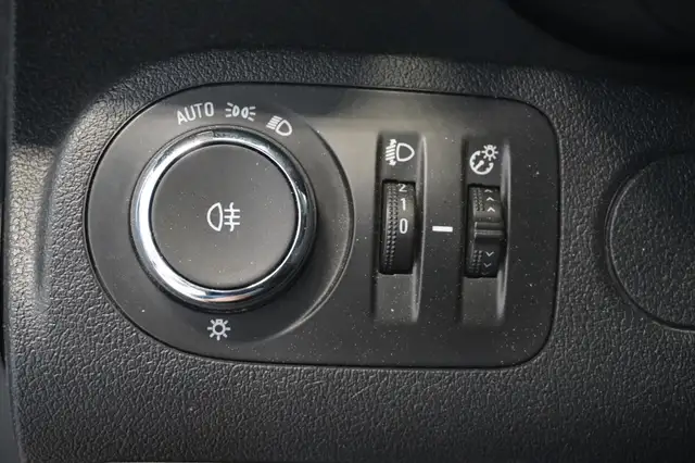 Opel Combo view 14