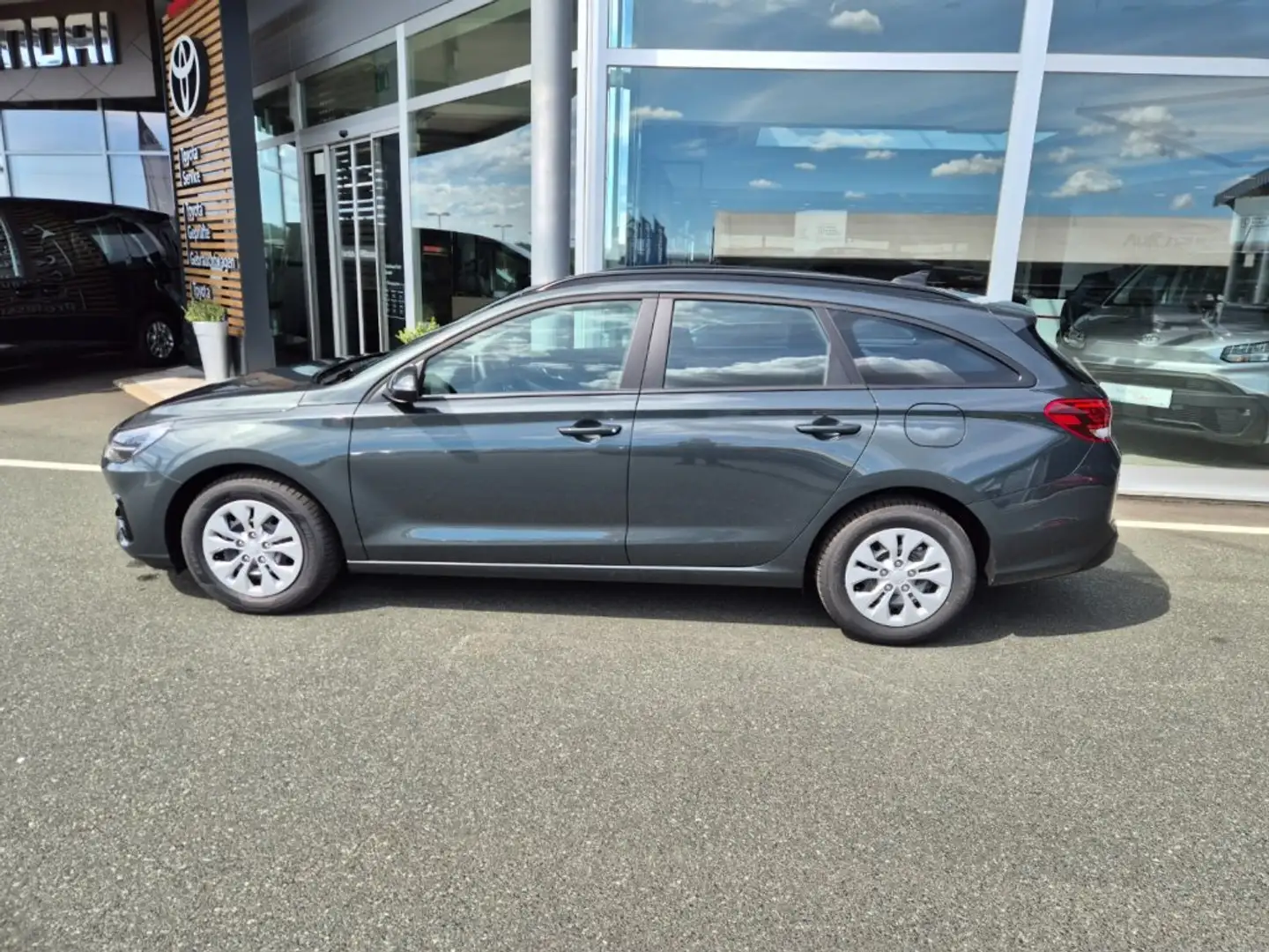 Hyundai i30 Kombi - PD Smart Line 1.0 T-GDI c6ks1-PP5-OO4 Grün - 2