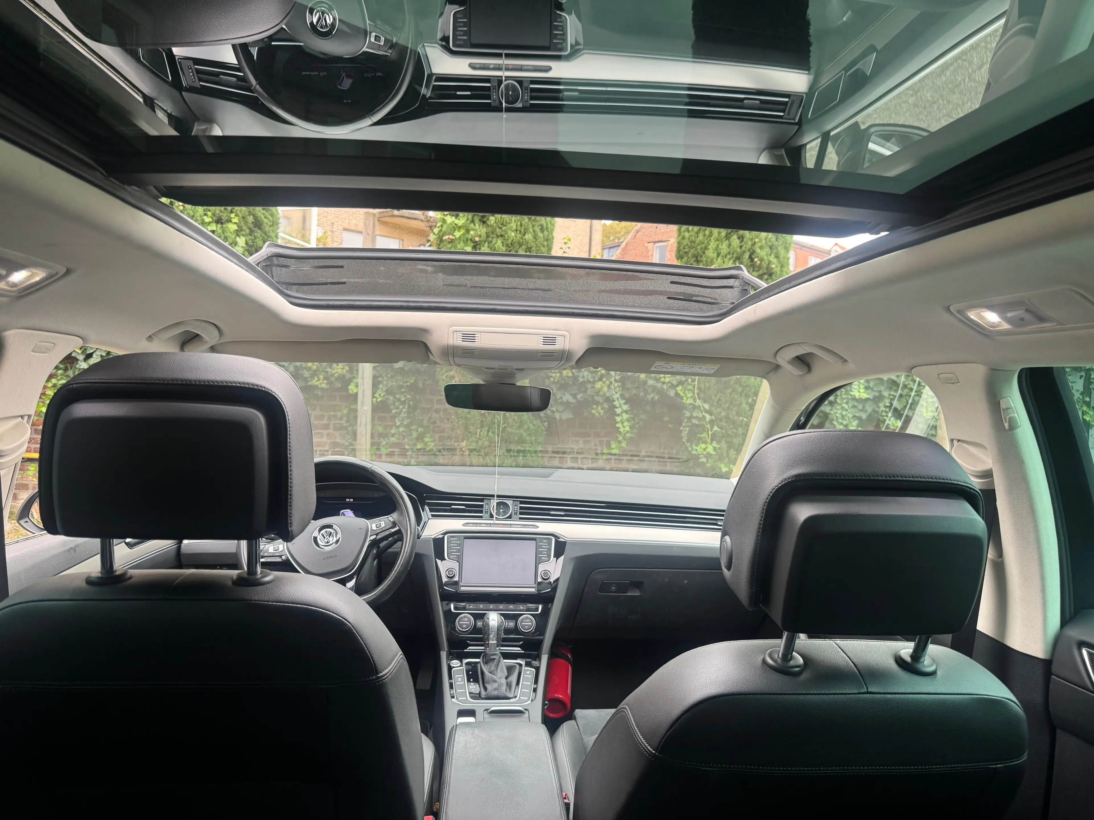 Volkswagen Passat Variant Passat SW 1.6 CR TDi Trendline DSG — photo 8