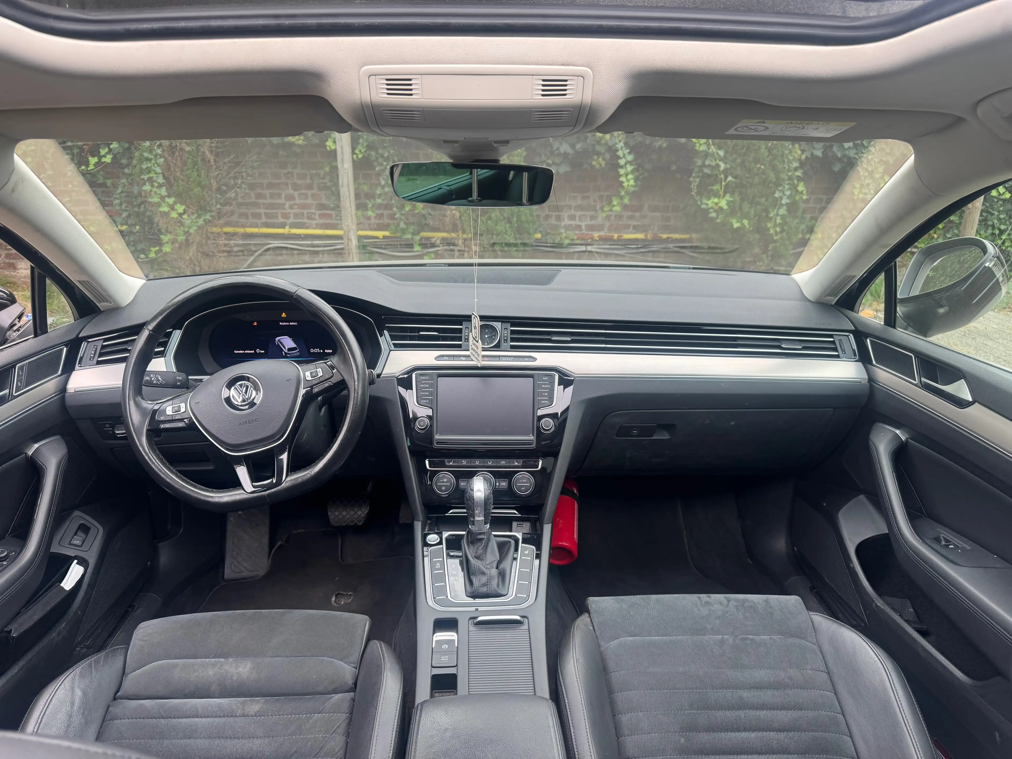 Volkswagen Passat Variant Passat SW 1.6 CR TDi Trendline DSG — photo 10
