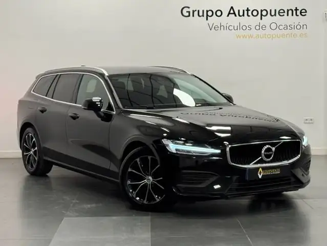 Volvo V60 MOMENTUM PRO AUTO