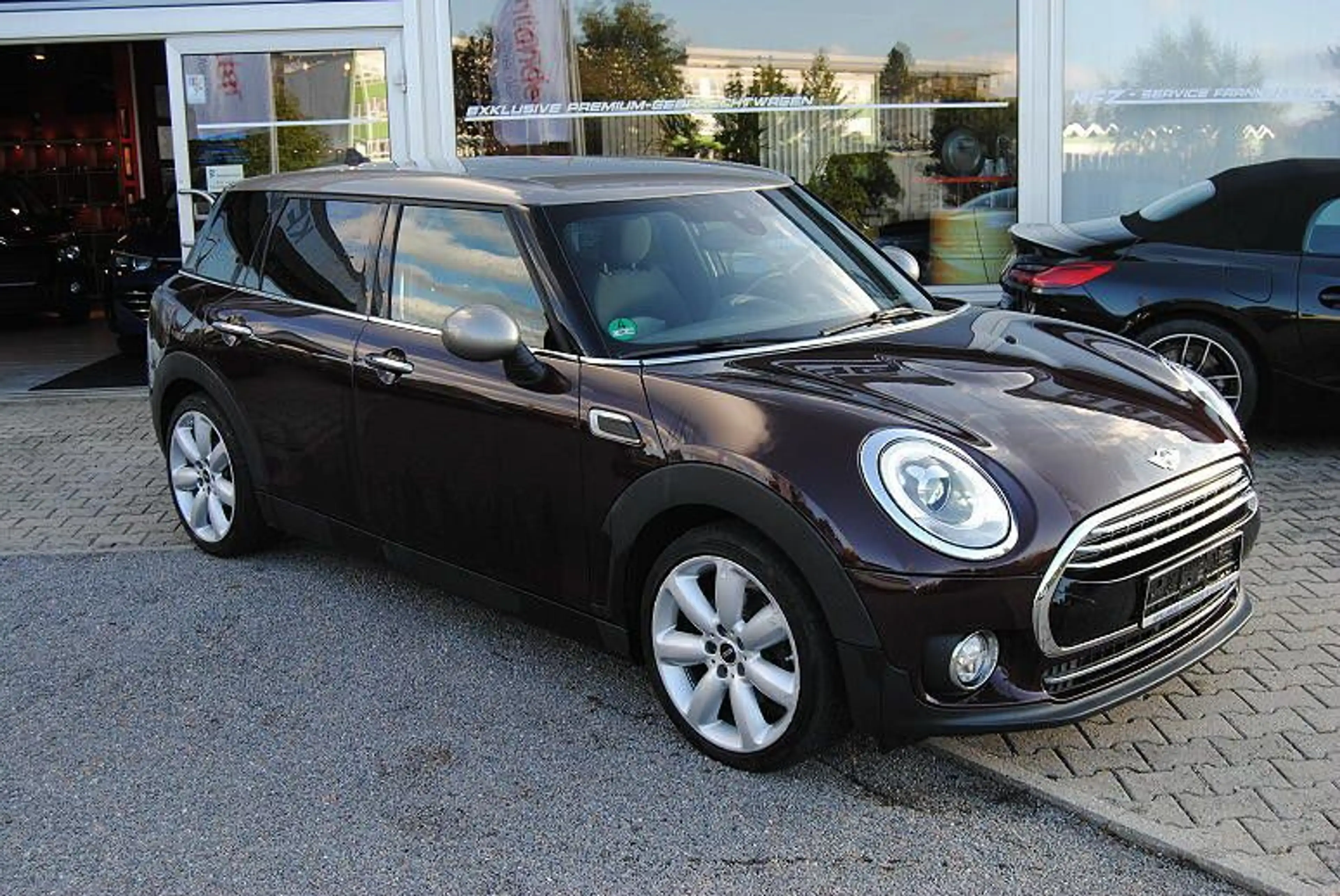 MINI Cooper D Clubman .Navi.8xRäder.Scheckheft gepfl. — photo 3