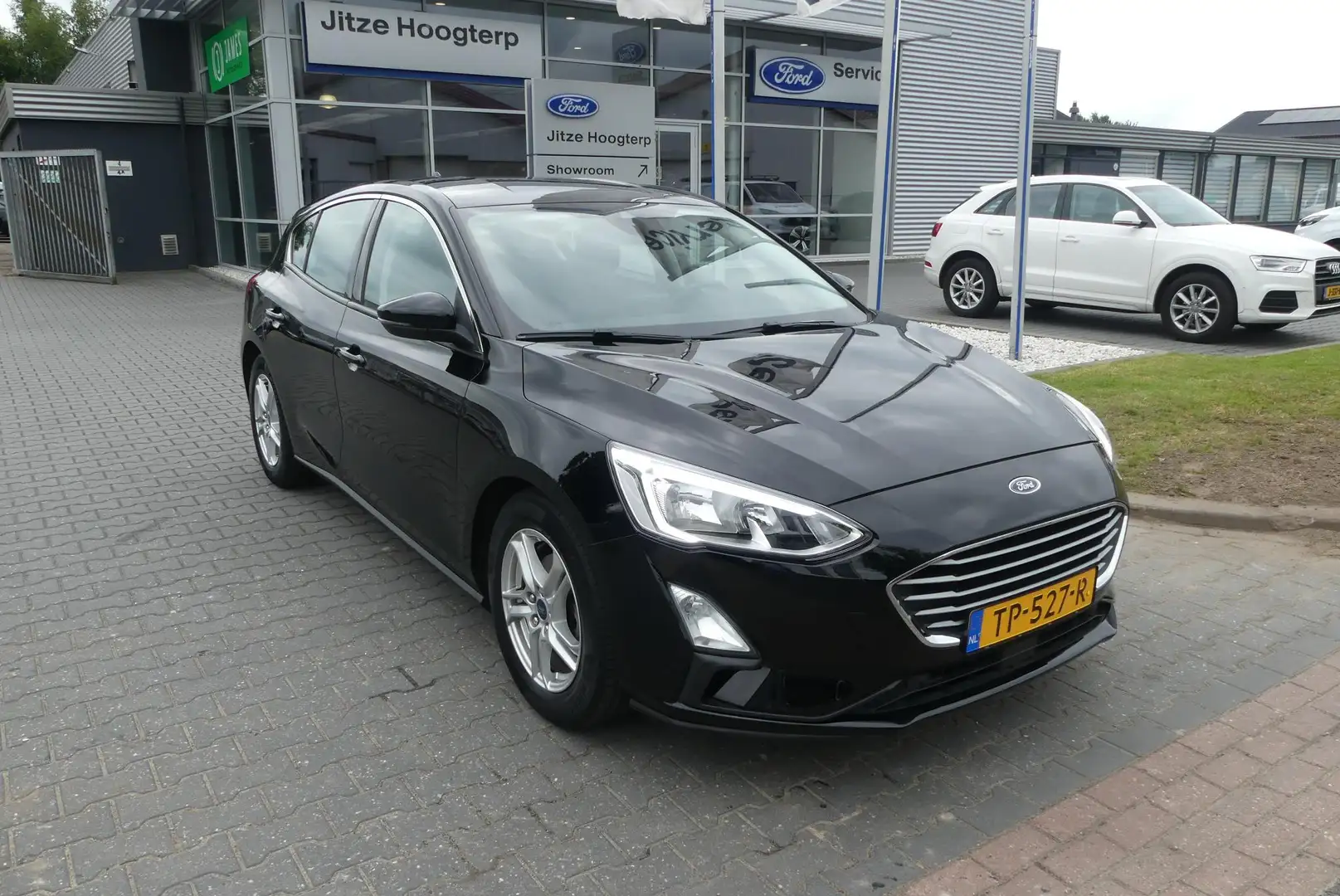 Ford Focus 1.0 EcoBoost Trend Edition Business CRUISE, NAVI, Zwart - 1