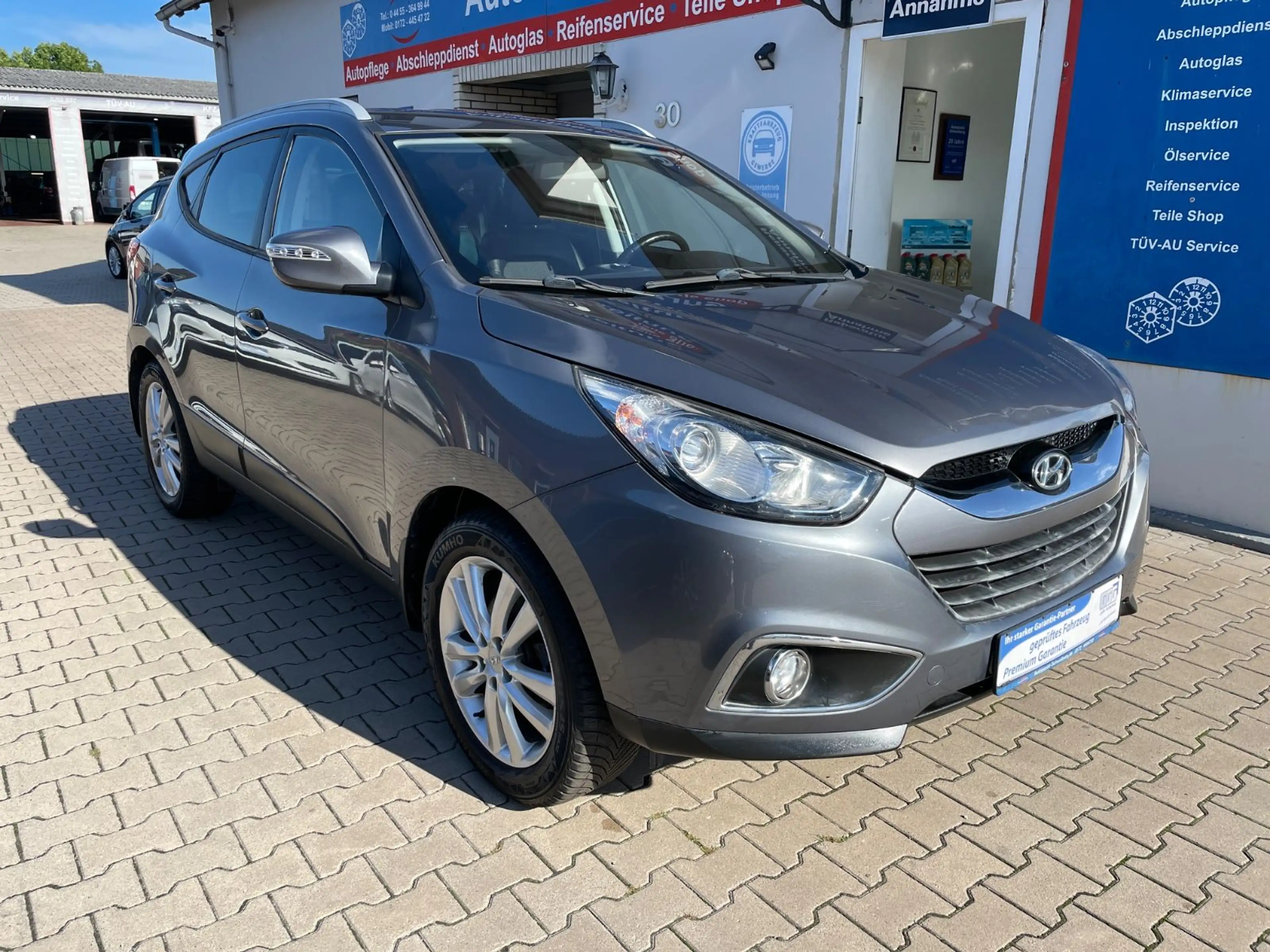 Hyundai iX35 Style 2WD TÜV-AU NEU