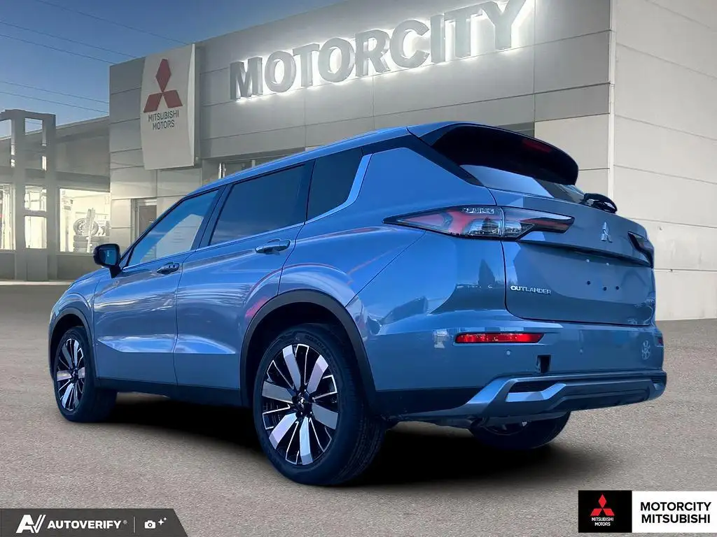 Mitsubishi Outlander 2026 photo 4
