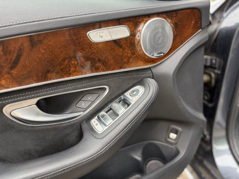Mercedes-Benz C 250 C250d 4Matic AMG Lim. *PANO+Burmester+RFK+LED* — photo 12