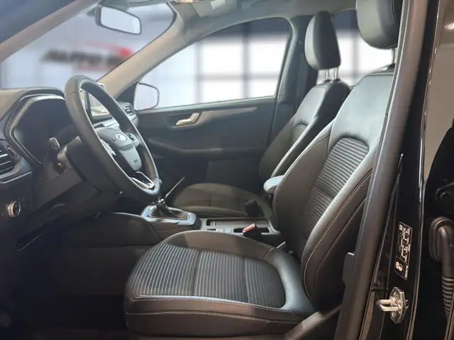 Ford Kuga view 9