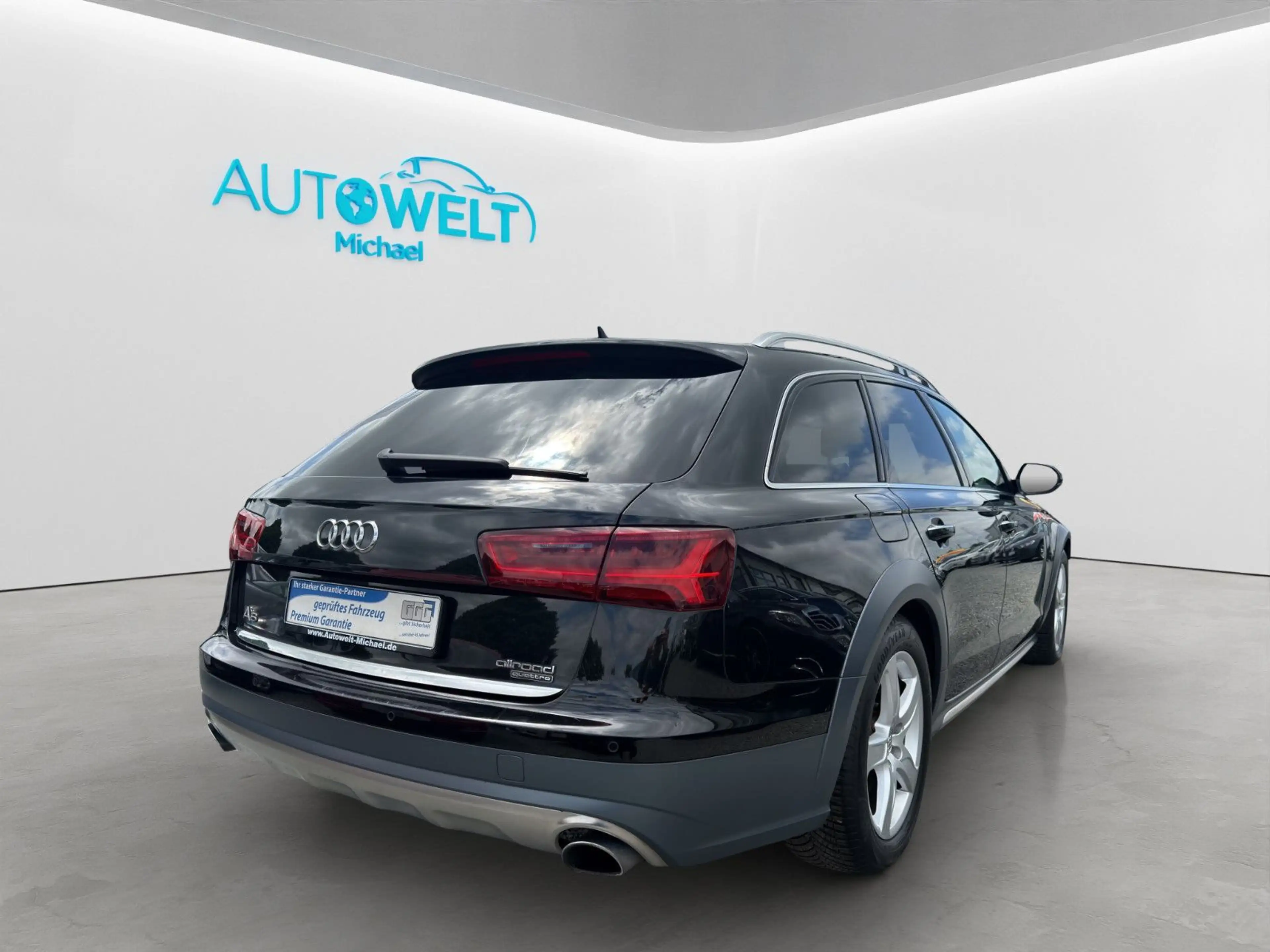 Audi A6 allroad 3.0TDI quattro PANO SITZH XEN NAV AHK — photo 5