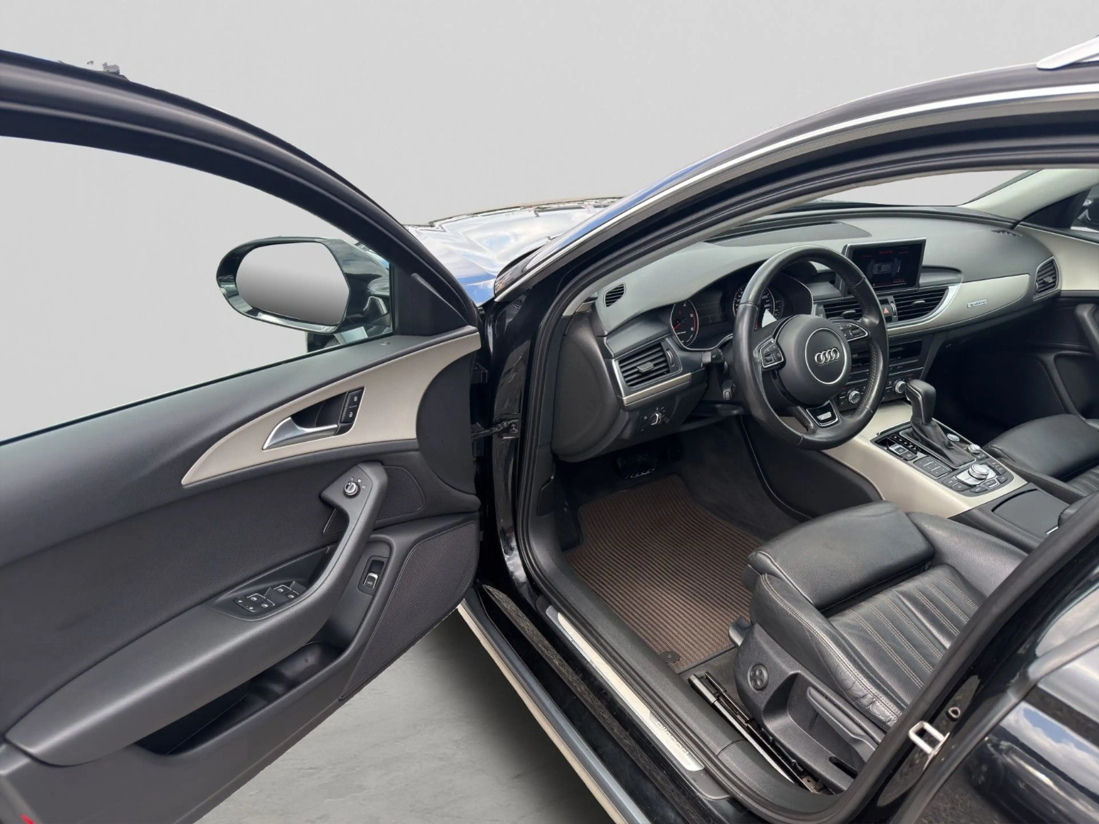 Audi A6 allroad 3.0TDI quattro PANO SITZH XEN NAV AHK — photo 11