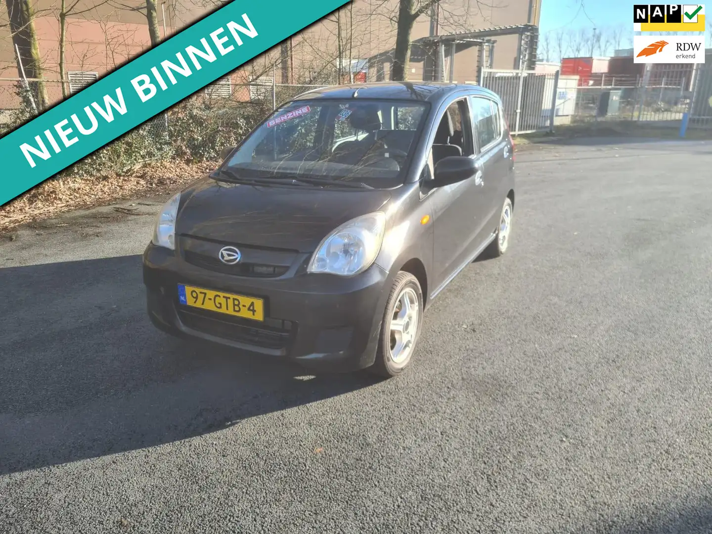Daihatsu Cuore 1.0 Trend LEUKE AUTO RIJDT EN SCHAKELT GOED Černá - 1
