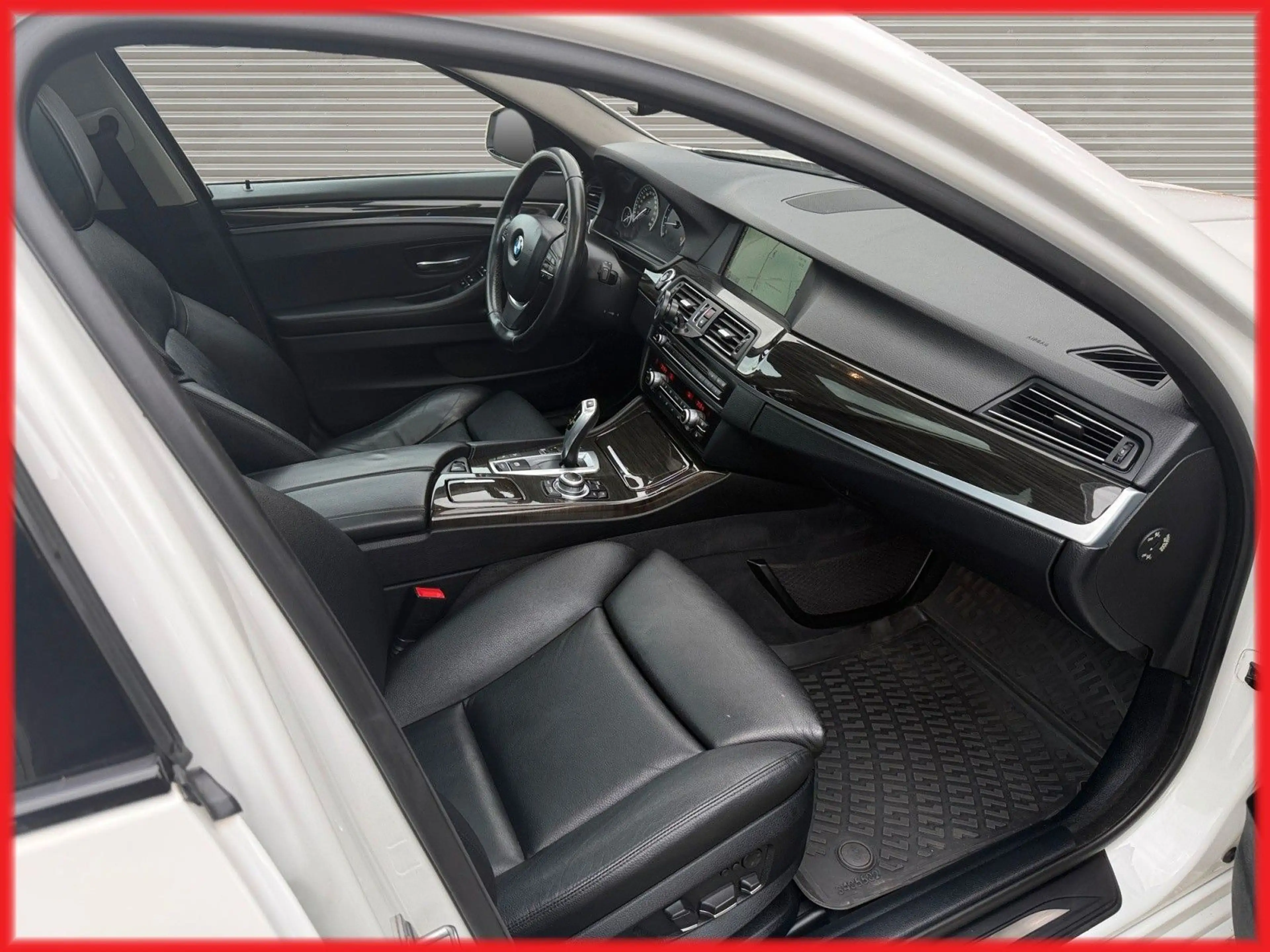 BMW 530 d Touring xDrive Pano | HUD | Standh | el.AHK — photo 14