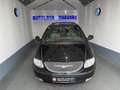 Chrysler Voyager Voyager 3,3 V6 Executive Aut. Zwart - thumbnail 3