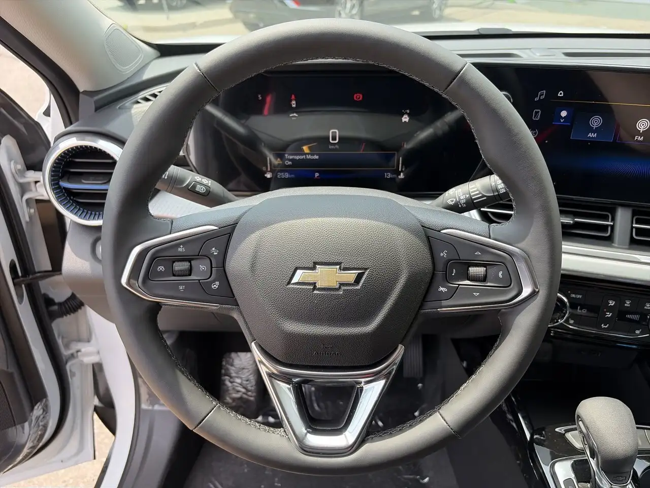 Chevrolet Trax photo Chevrolet Trax