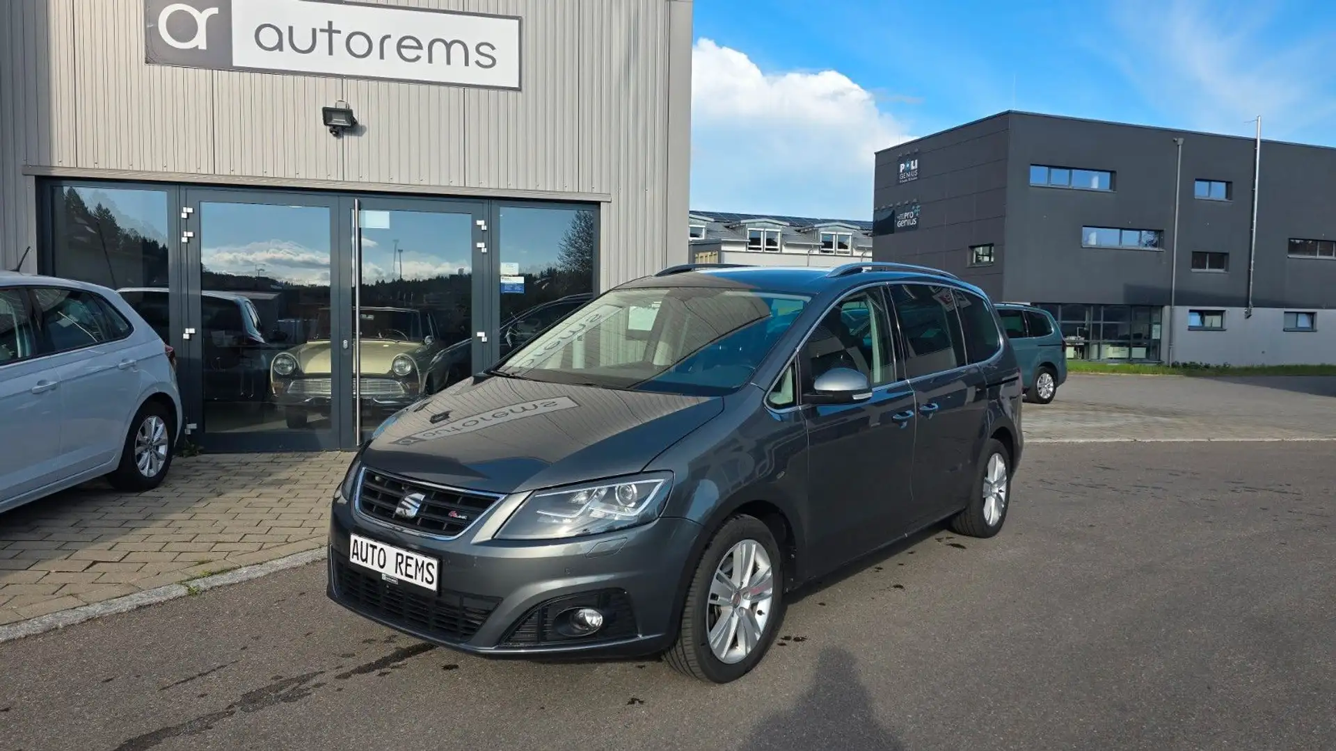 SEAT Alhambra FR-Line*7SITZER*KINDERSITZE*AHK* Grau - 1