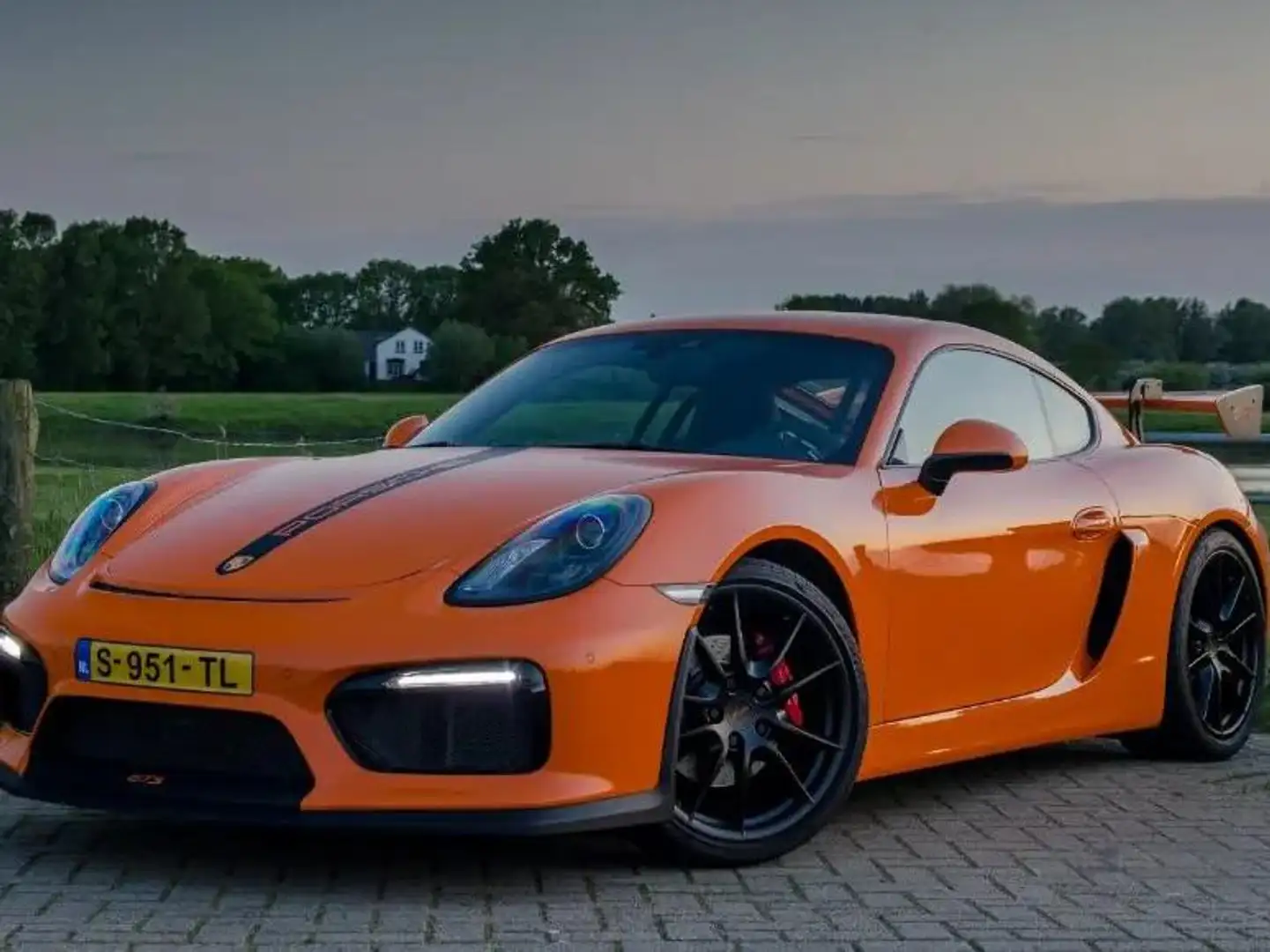 Porsche Cayman 3.4 GTS pdk  GT4 uitv PTS Pastel-orange Z17 Portocaliu - 1