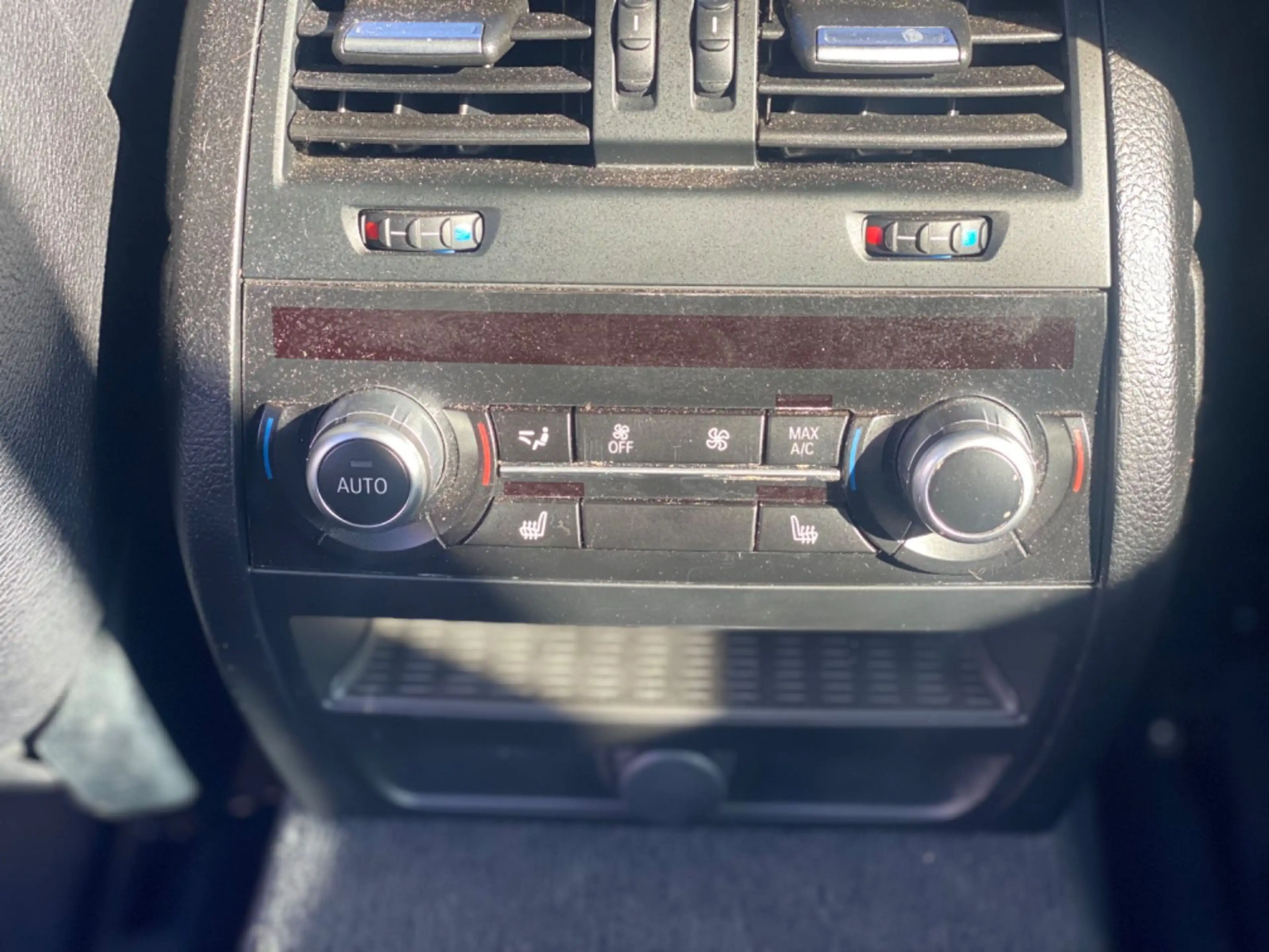 BMW 525 d Touring xDrive *M-Paket*Massage*fast Voll* — photo 13