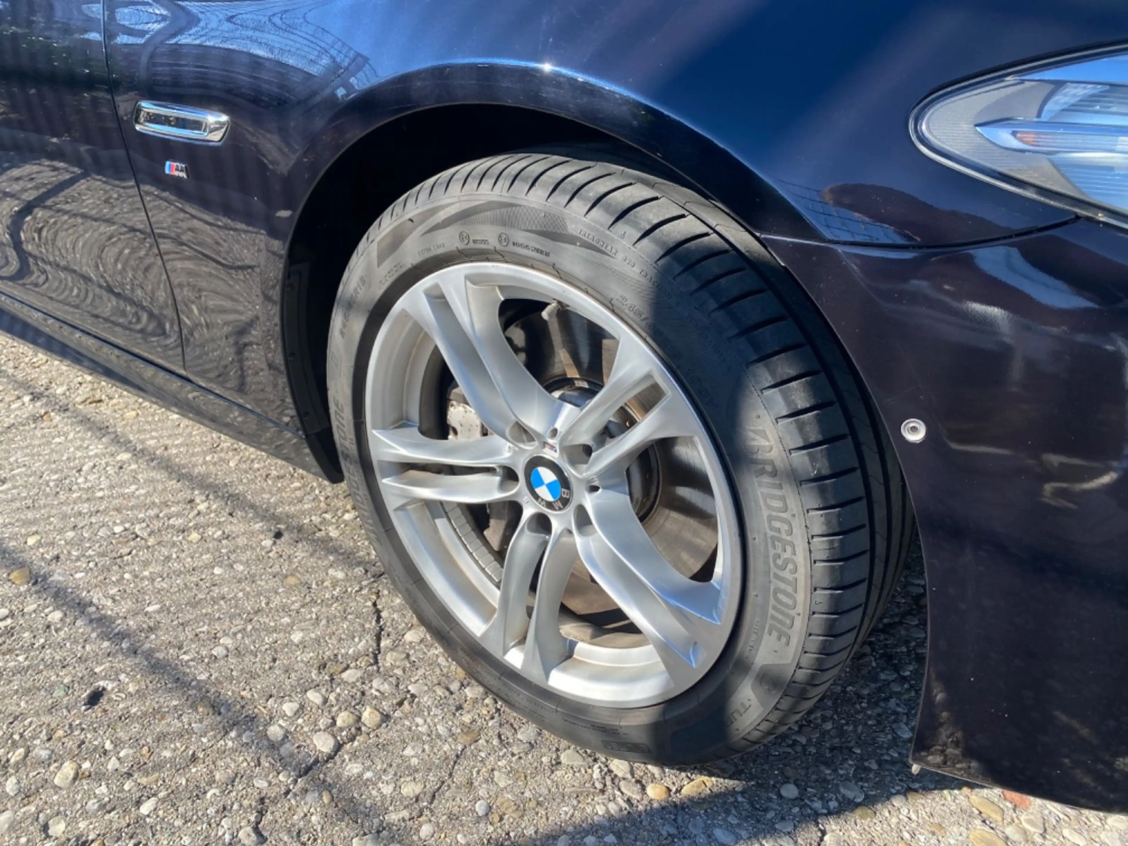 BMW 525 d Touring xDrive *M-Paket*Massage*fast Voll* — photo 7