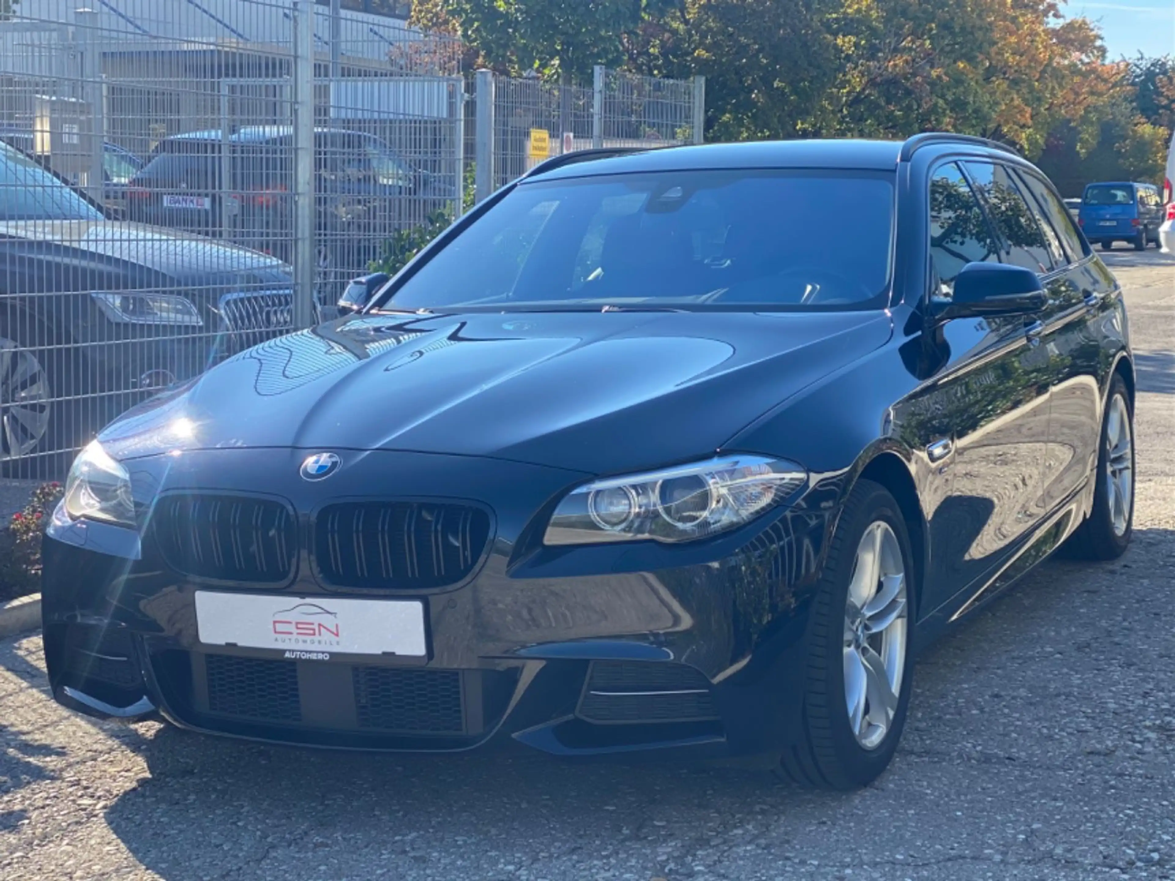 BMW 525 d Touring xDrive *M-Paket*Massage*fast Voll* — photo 3
