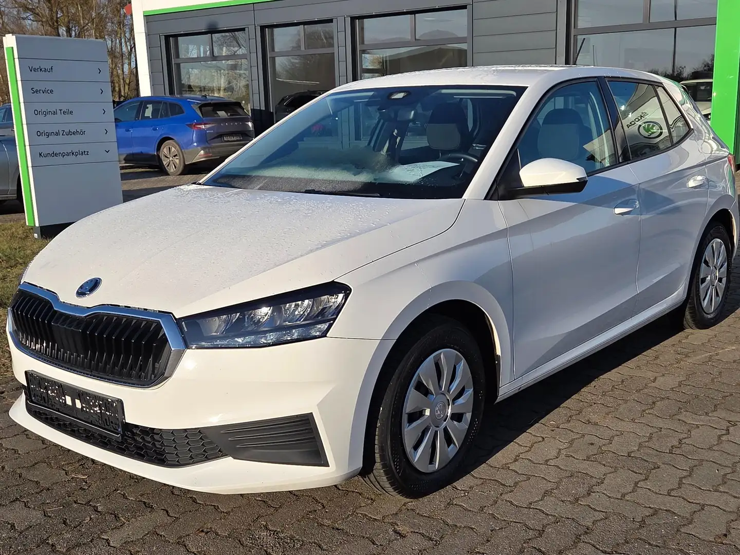 Skoda Fabia Fabia IV 1.0 MPI Ambition Weiß - 1