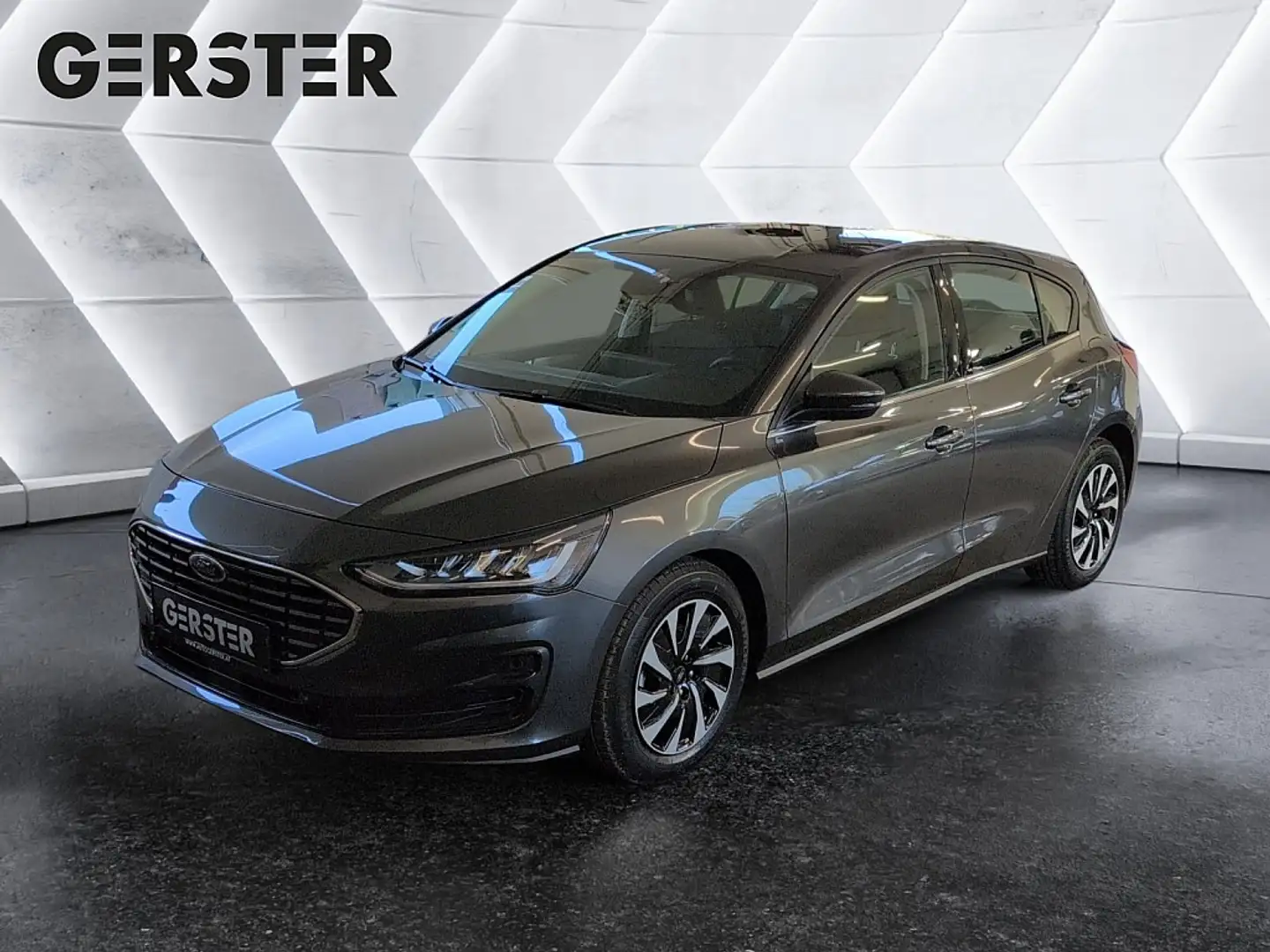 Ford Focus Turnier 1,0 EcoBoost Hybrid Titanium Schwarz - 1