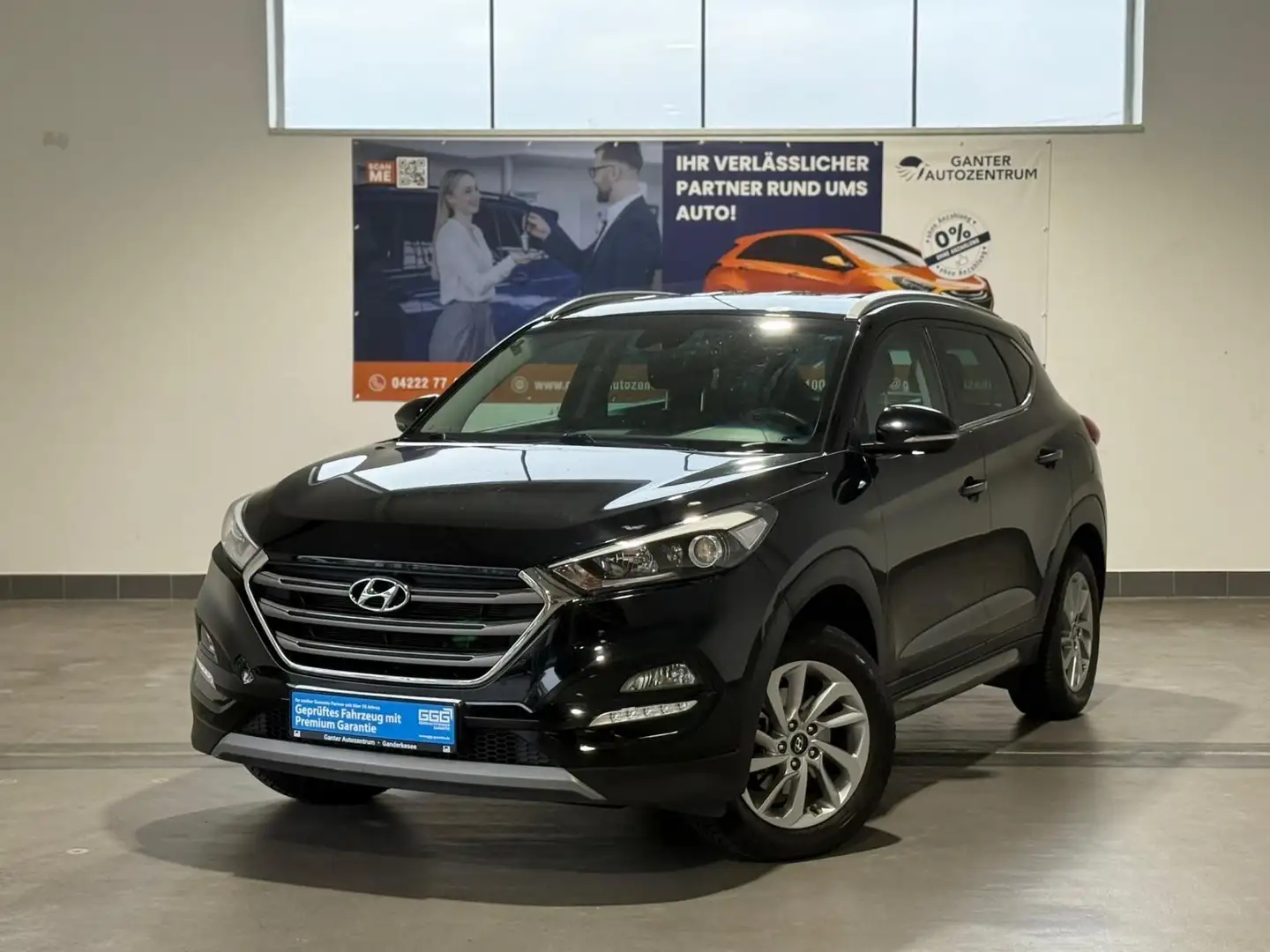 Hyundai TUCSON blue Advantage 1.6 GDI AHK+NAVI Noir - 1