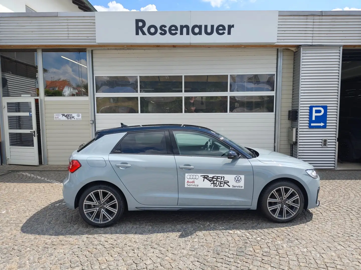 Audi A1 30 TFSI basis Grau - 1