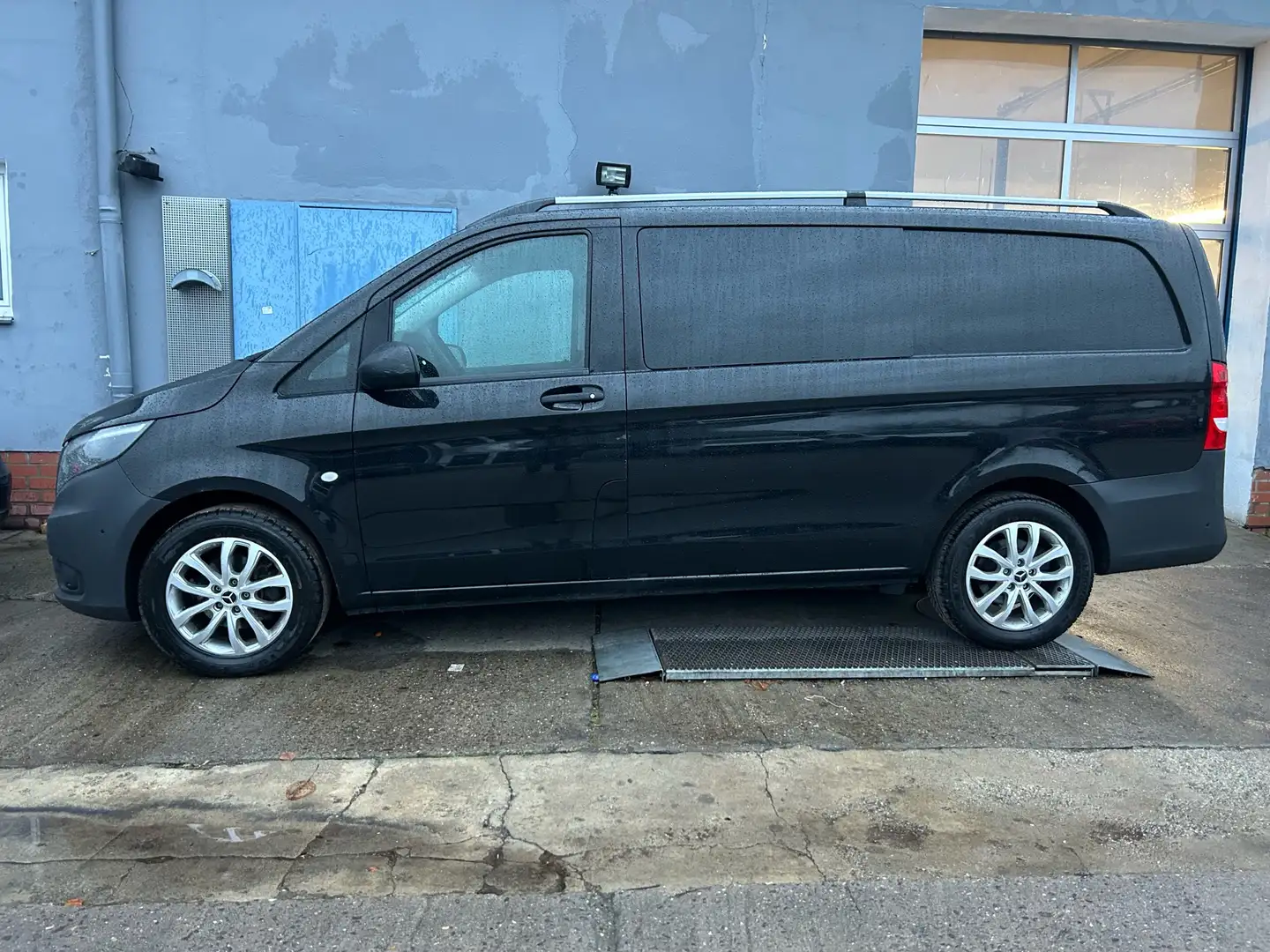 Mercedes-Benz Vito 116 CDI Mixto  Comfort Lang Aut.*Klima*Navigation Noir - 1