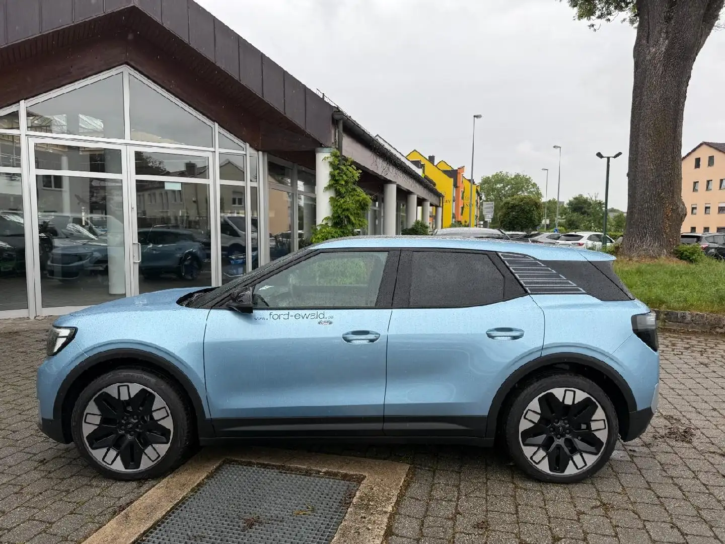 Ford Explorer Premium RWD Bleu - 2