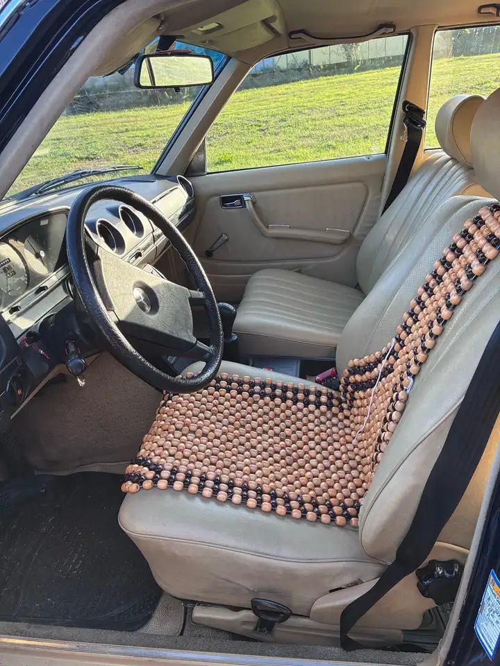 Mercedes-Benz 190 200D Daimler W123, foto 6