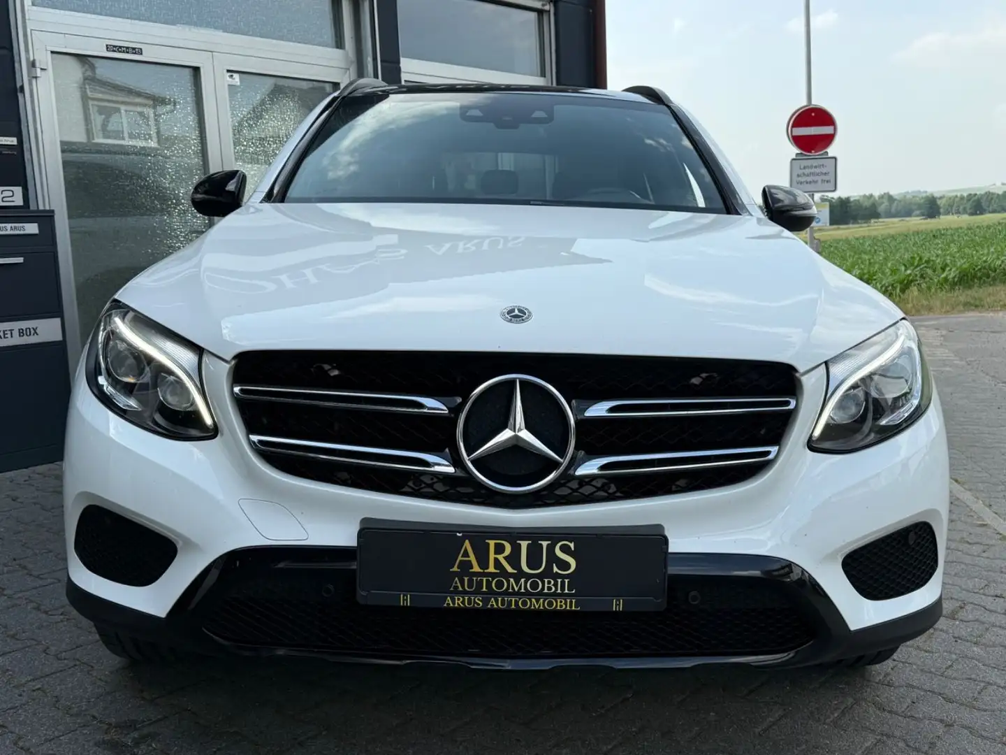 Mercedes-Benz GLC 250 4Matic/AMG-Line/ 1 Hand/ 1 Jahr Garantie Blanc - 2