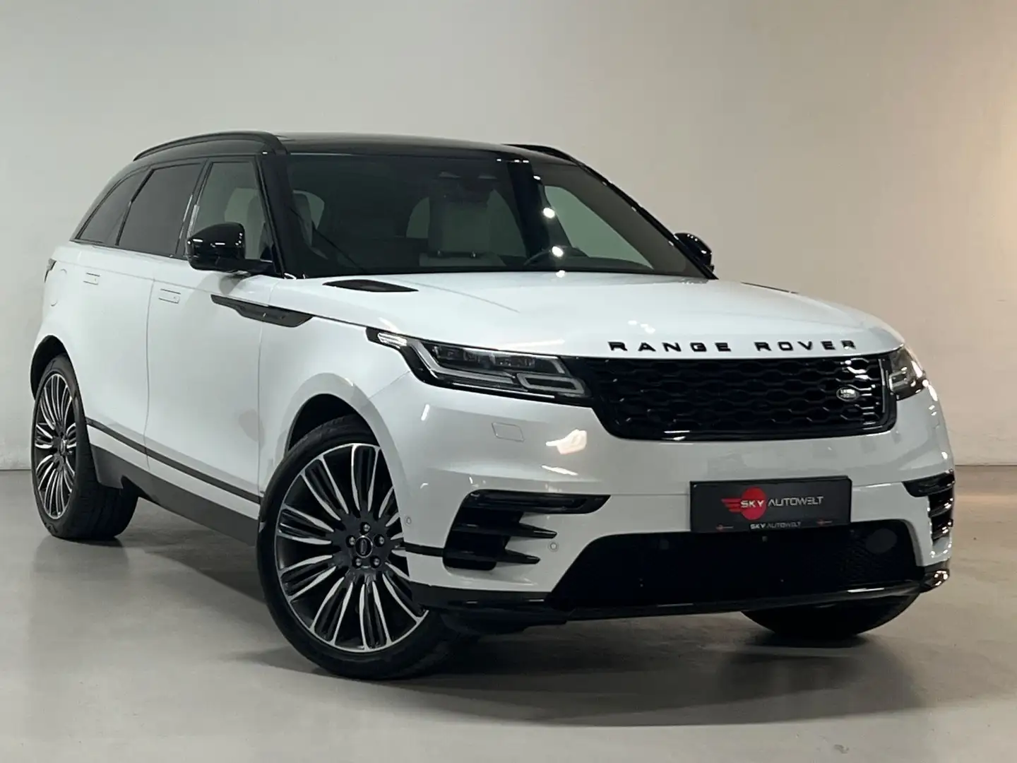 Land Rover Range Rover Velar R-Dynamic HSE/LED/22 ZOLL/AHK Weiß - 2