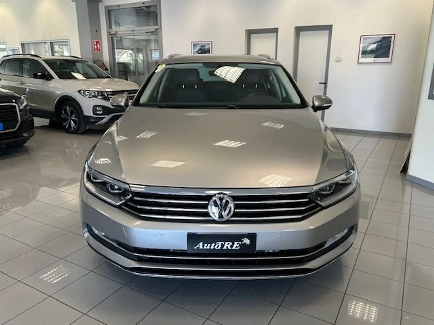 Volkswagen Passat Variant Passat Variant 2.0 tdi High.4motion dsg PROMOZIONE Zilver - 2