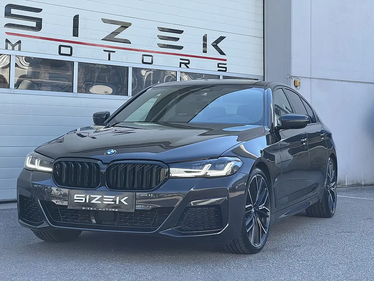 BMW 530