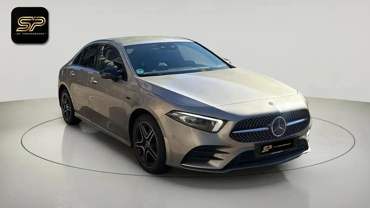 Mercedes-Benz A 250