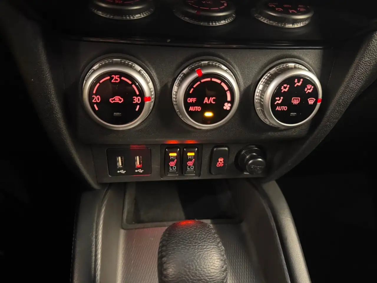 Mitsubishi RVR снимка Mitsubishi RVR