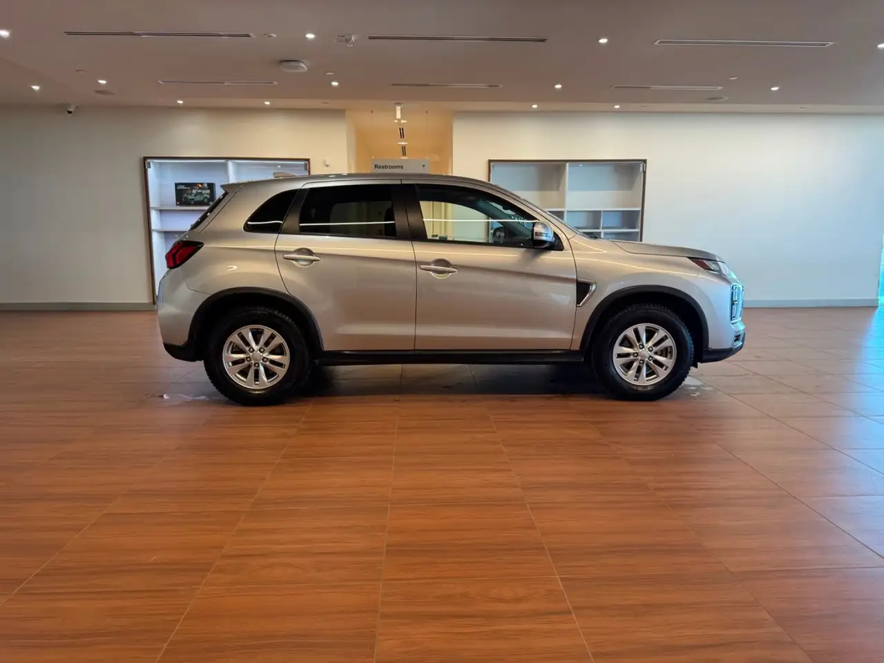Mitsubishi RVR снимка Mitsubishi RVR