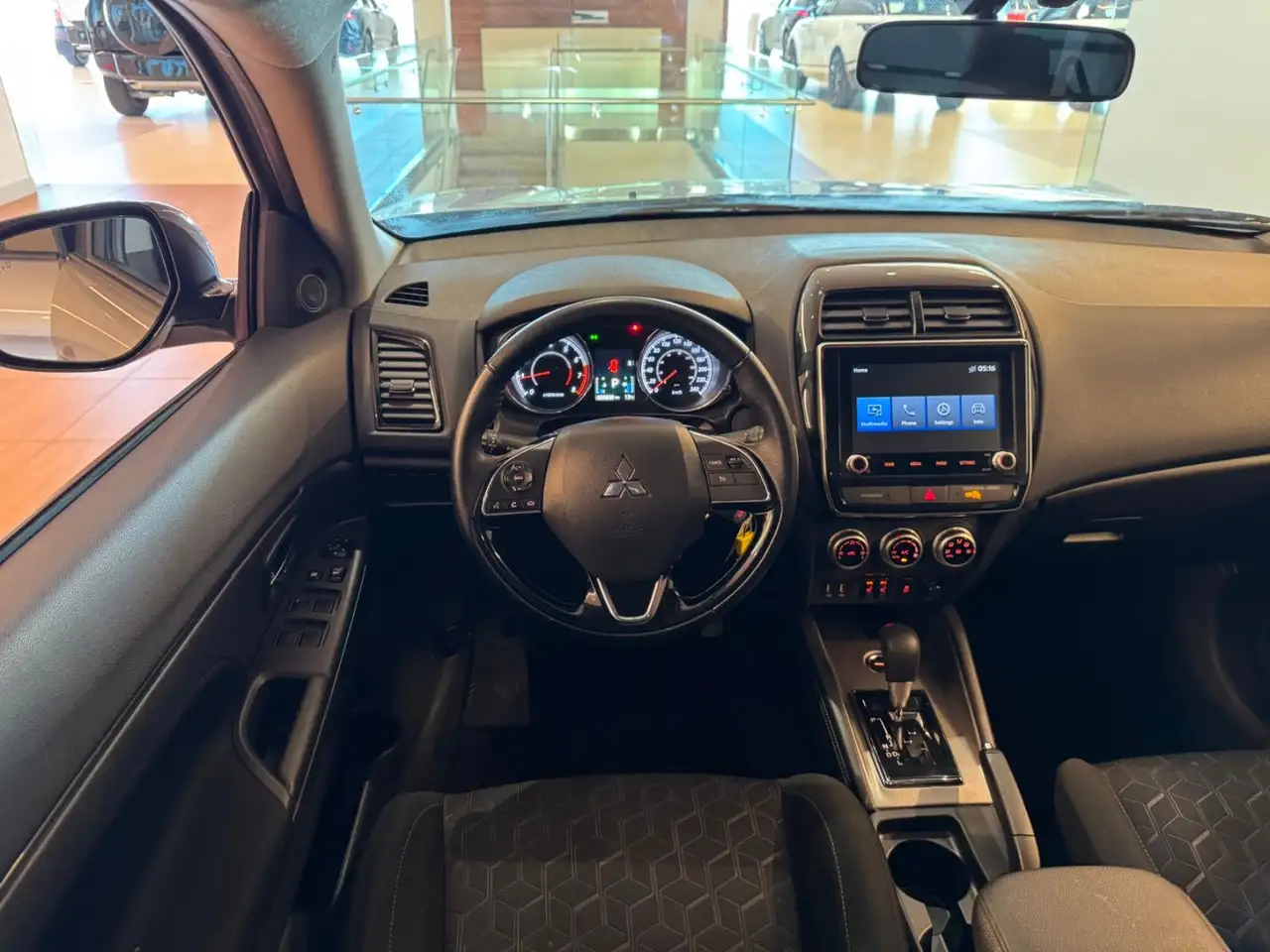 Mitsubishi RVR снимка Mitsubishi RVR