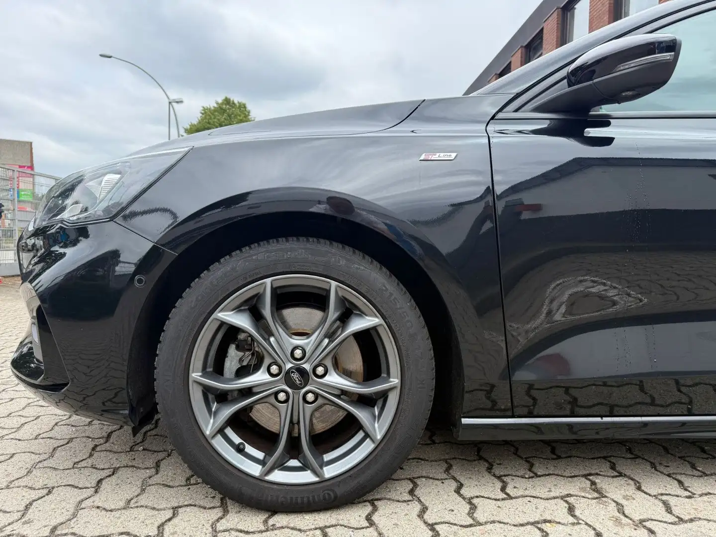 Ford Focus ST-Line 1.0 Ecoboost*R-CAM*NAVI*AHK*PARK Negro - 1