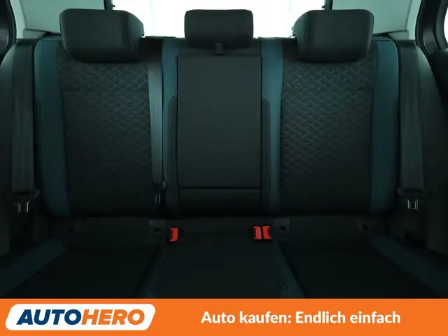Volkswagen Golf view 15