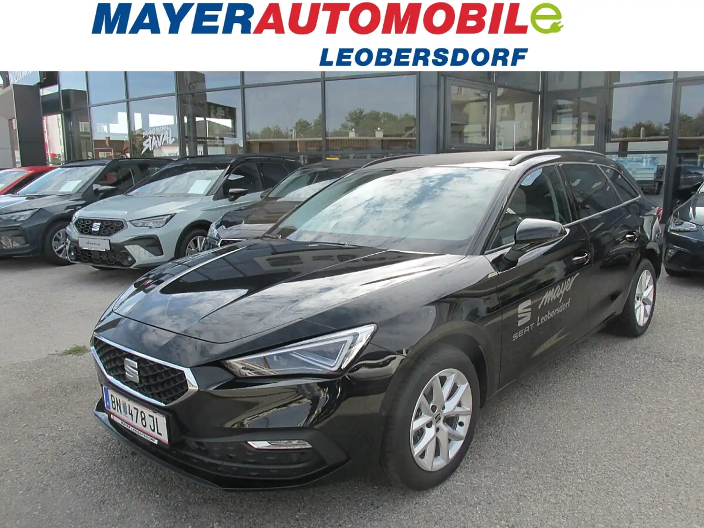 SEAT Leon SP 1,5 eTSI ACT Edition Style DSG Schwarz - 1