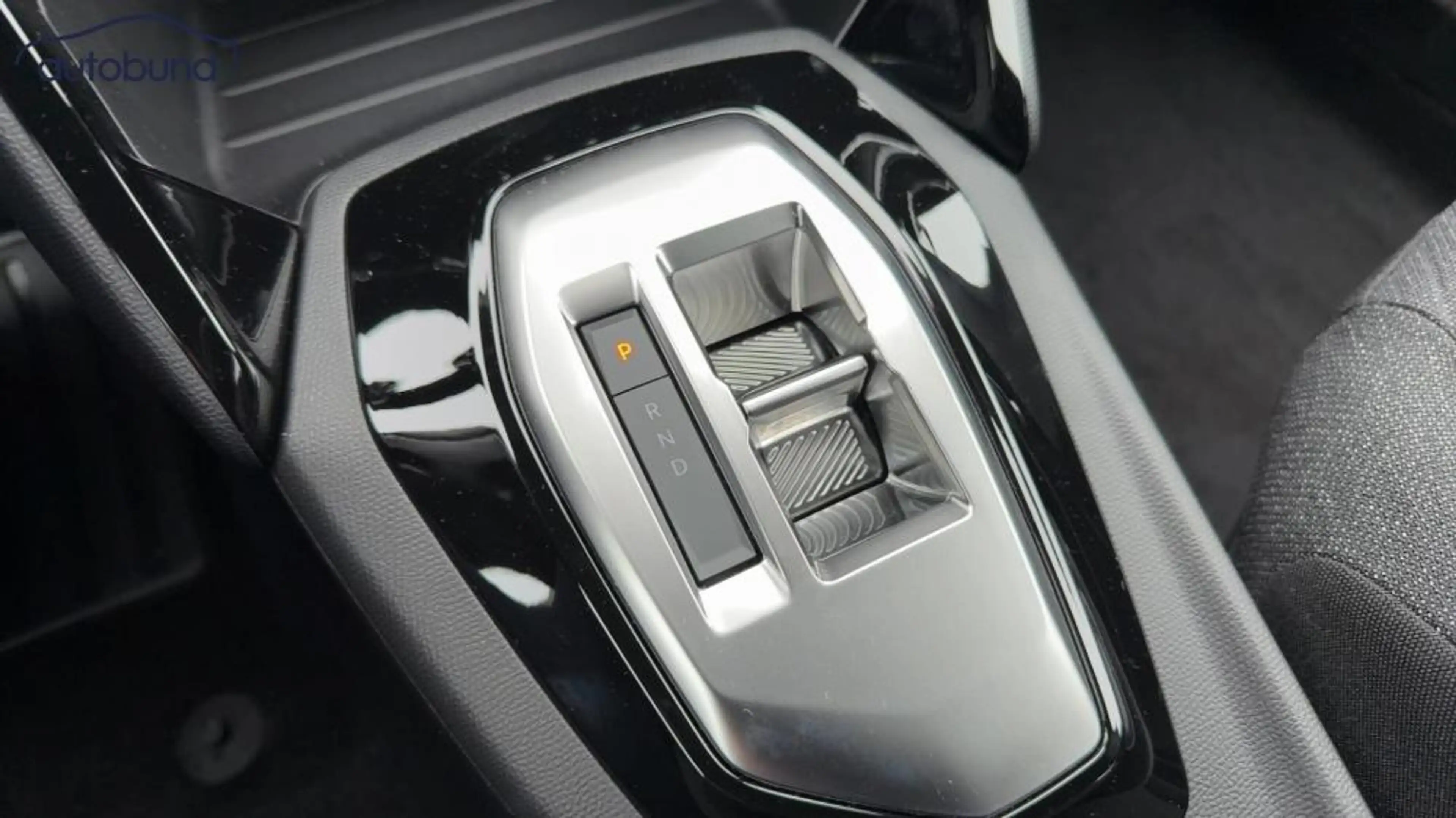 Peugeot 2008 II Hybrid 145 e-DSC6 (MHEV) Business Alu KA LED — photo 12