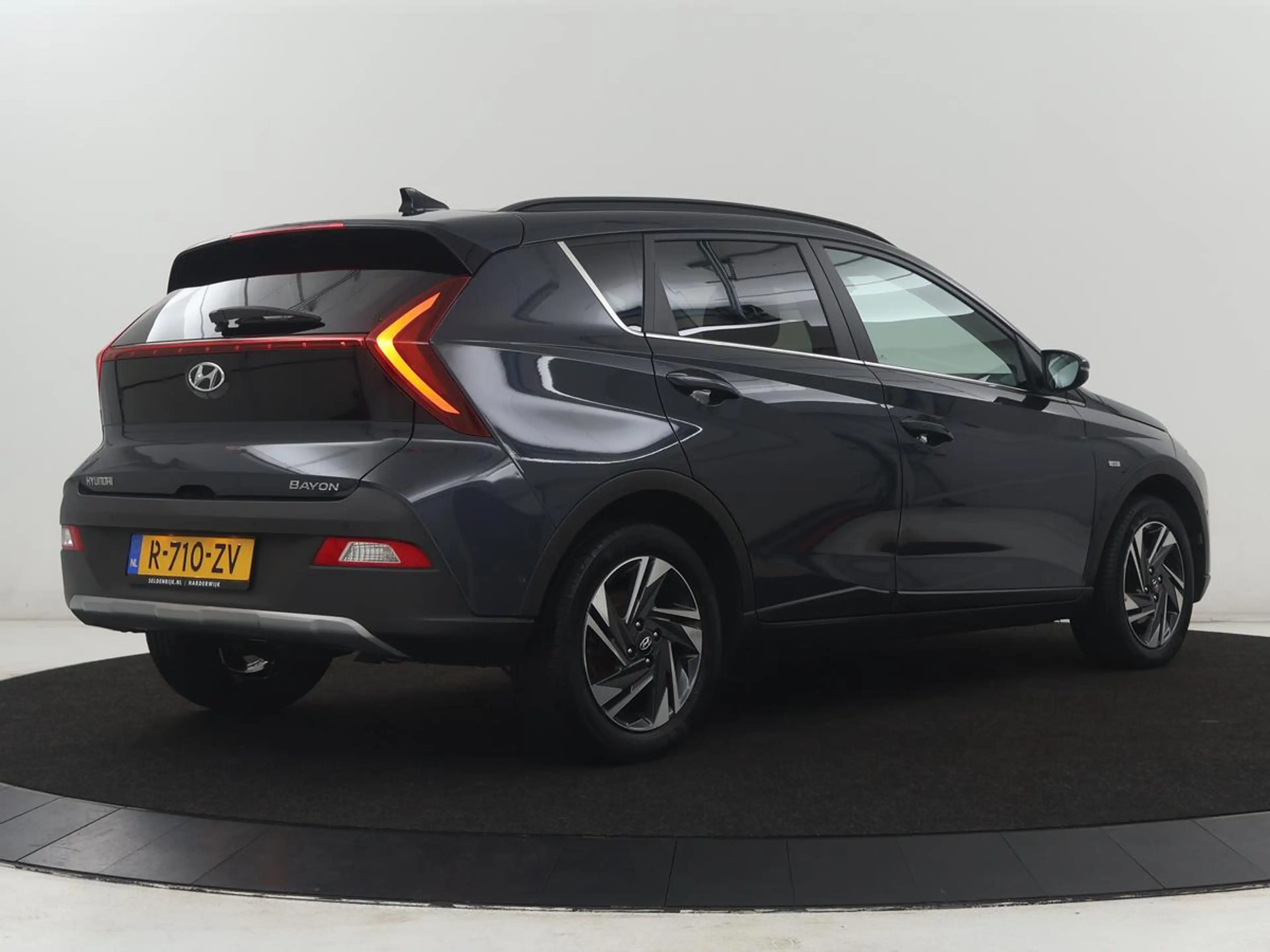 Hyundai BAYON 1.0 T-GDI Premium | Bose Sound | Camera | Stoelver — photo 34
