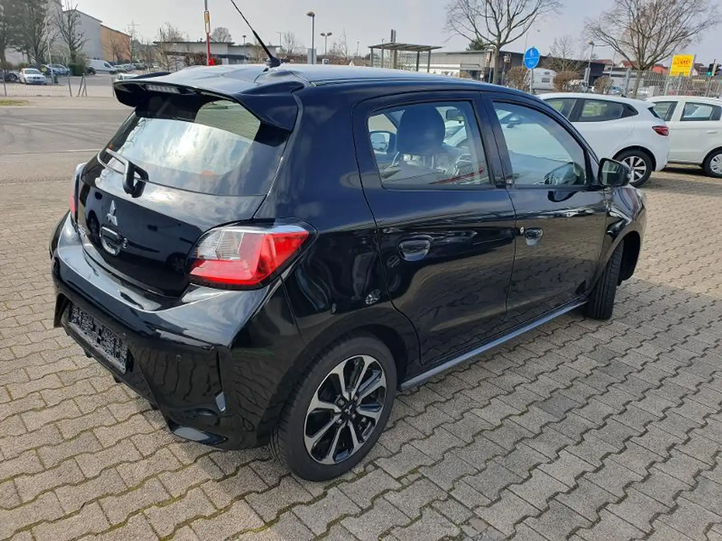 Mitsubishi Space Star Algarve+ 1.2 MIVEC ClearTec 5-Gang Zwart - 2