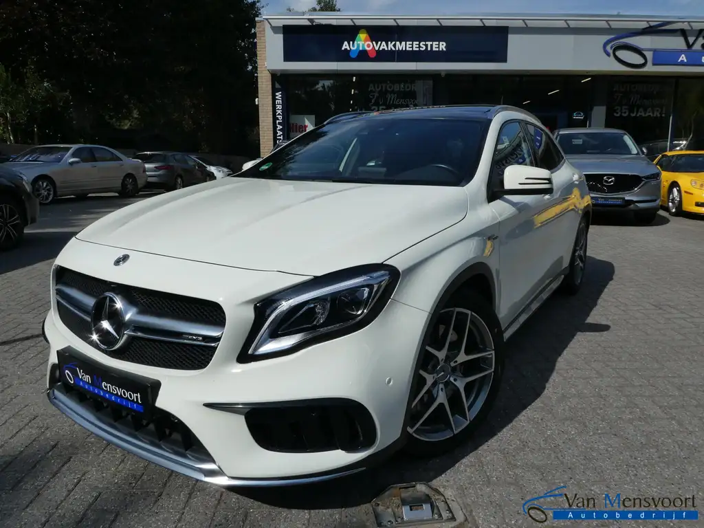 Mercedes-Benz GLA 45 AMG 2017 из Европы — купить под ключ