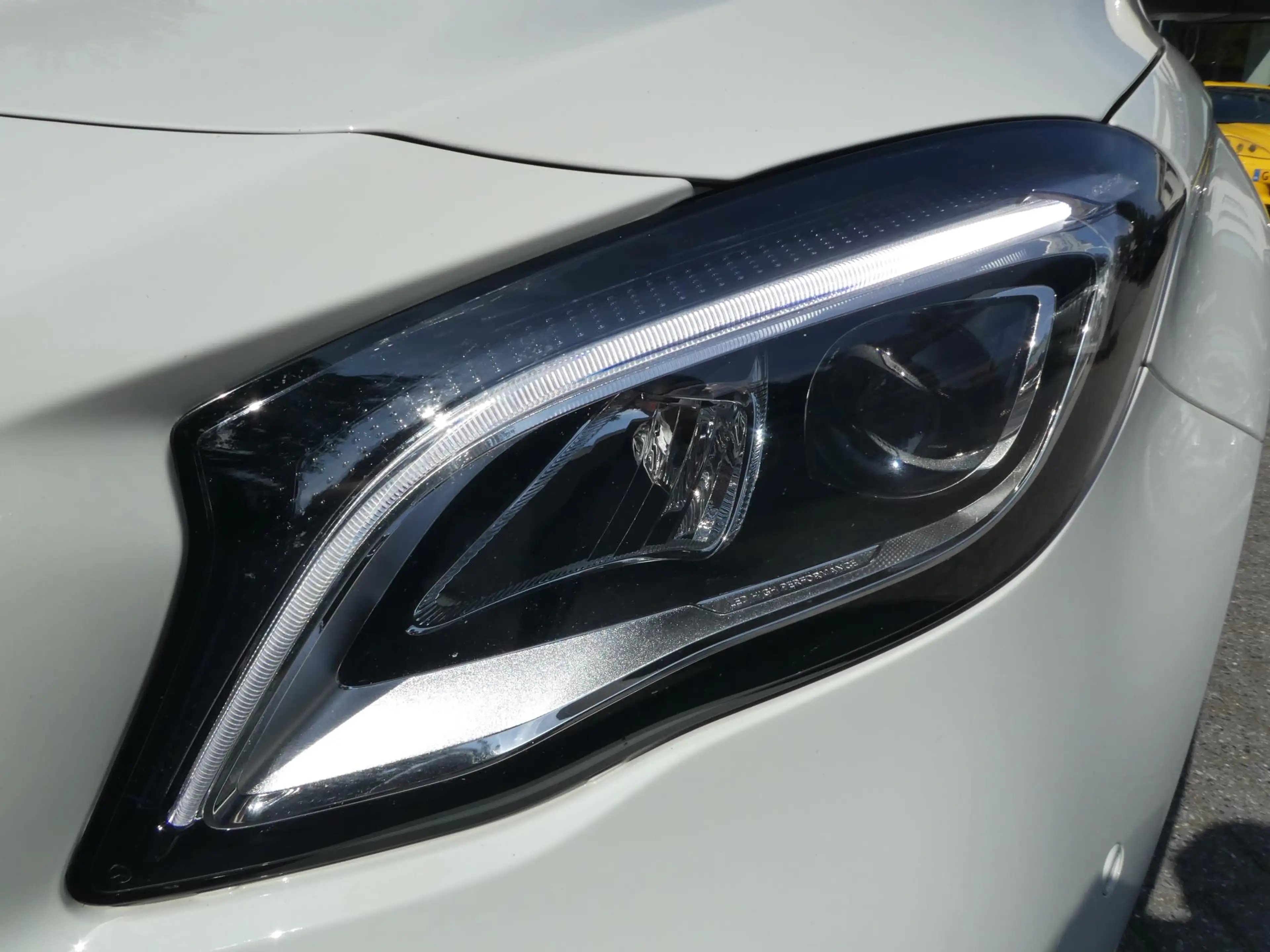 Mercedes-Benz GLA 45 AMG 4Matic 381PK Premium 1eEig|65dKM|Panorama|Camera|C — photo 9