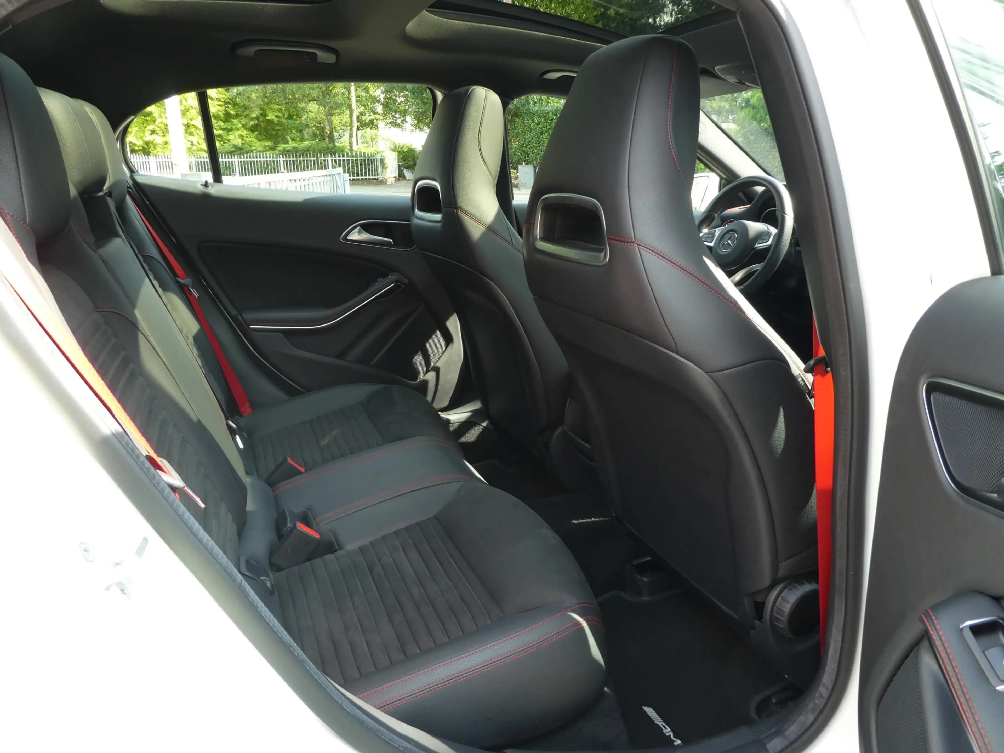 Mercedes-Benz GLA 45 AMG 4Matic 381PK Premium 1eEig|65dKM|Panorama|Camera|C — photo 13